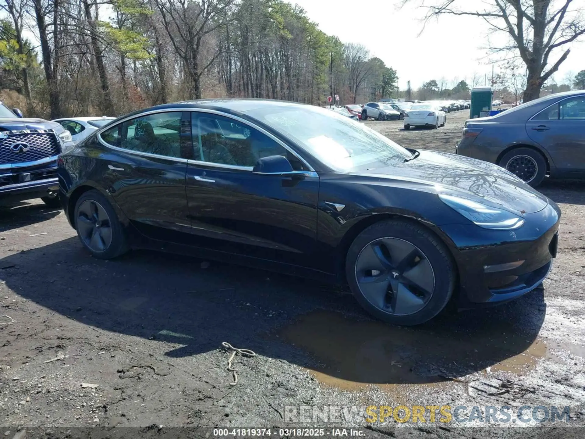 13 Photograph of a damaged car 5YJ3E1EB6LF600266 TESLA MODEL 3 2020