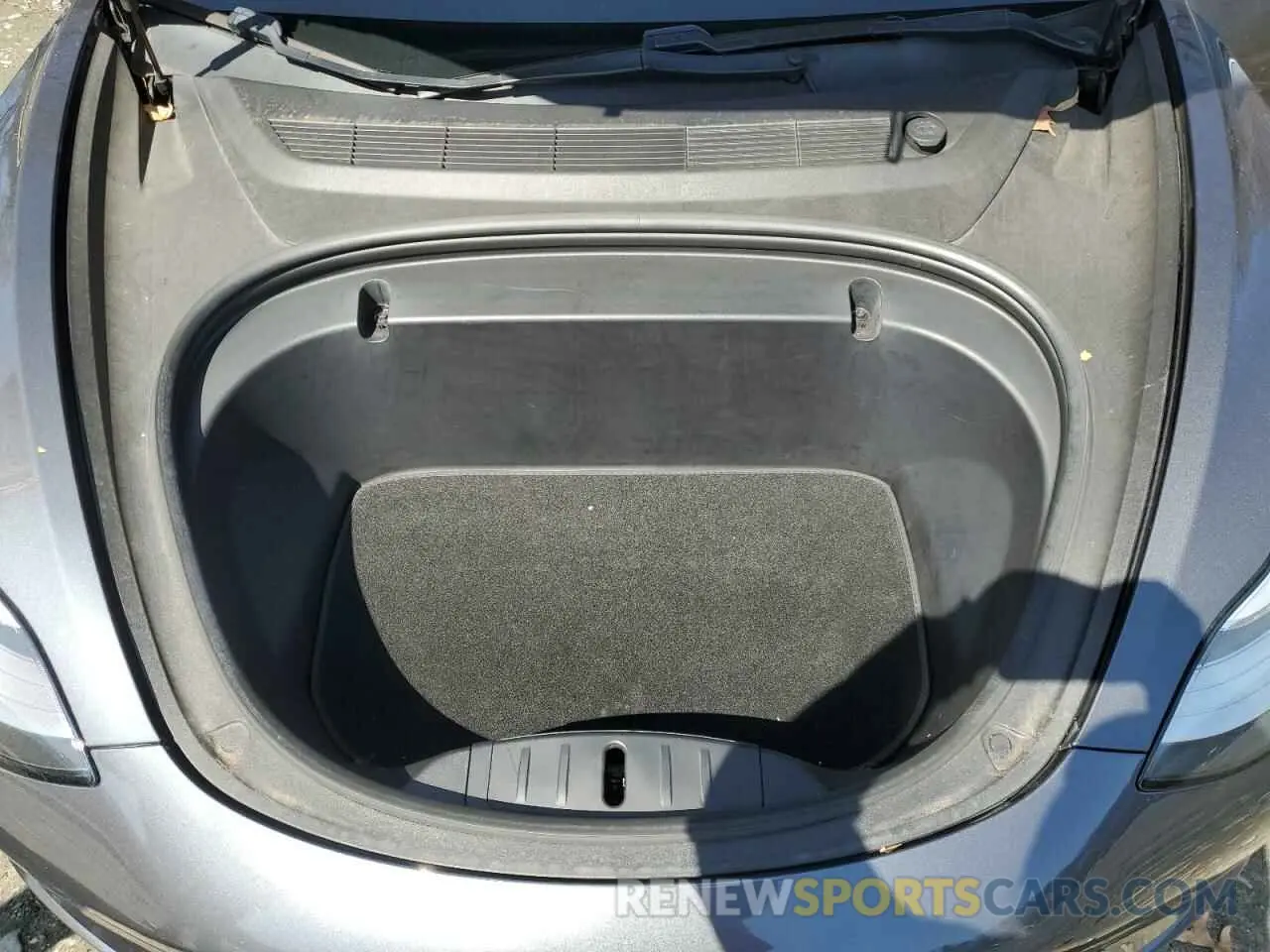 12 Photograph of a damaged car 5YJ3E1EB6LF616676 TESLA MODEL 3 2020