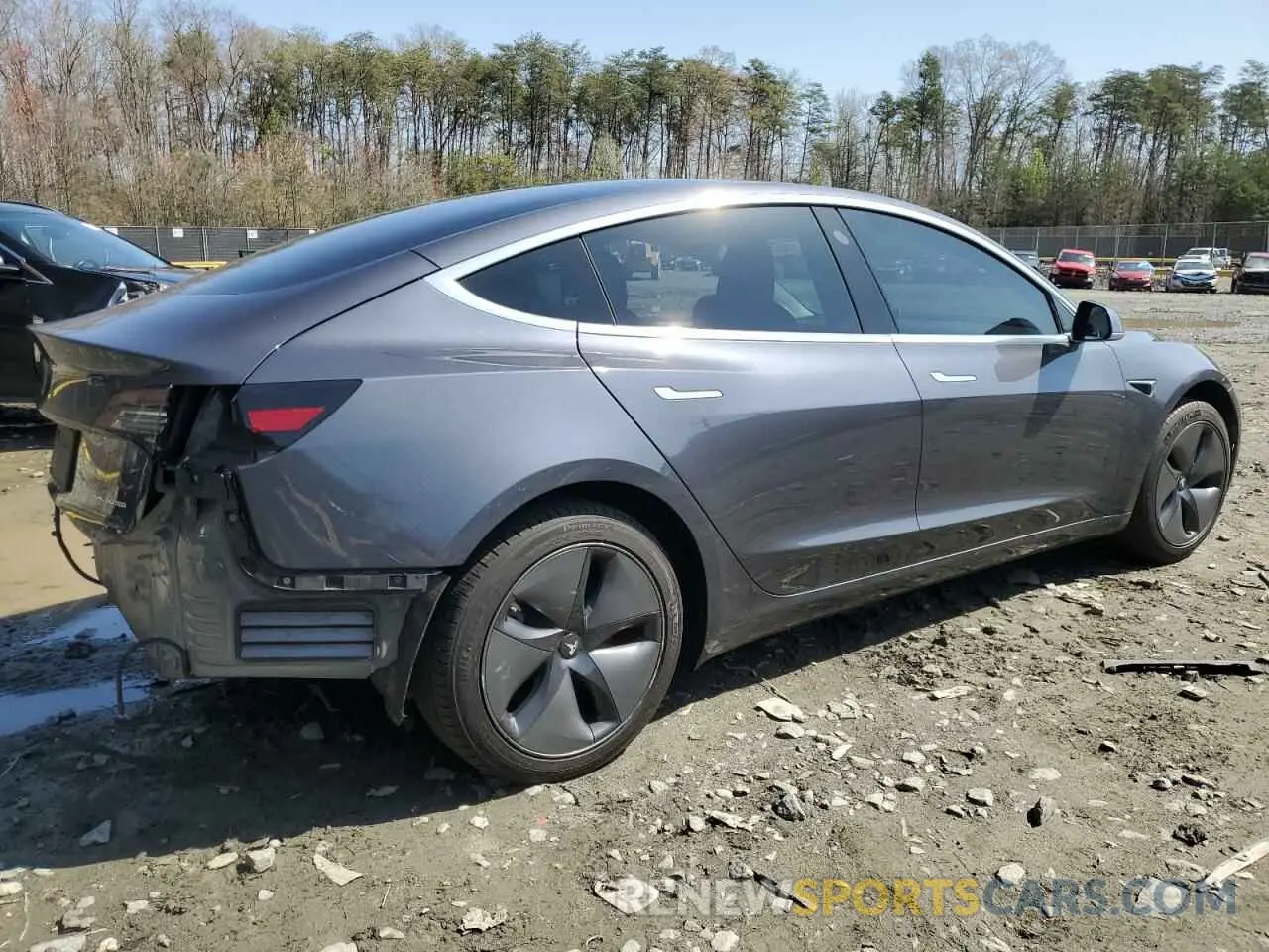 3 Photograph of a damaged car 5YJ3E1EB6LF616676 TESLA MODEL 3 2020