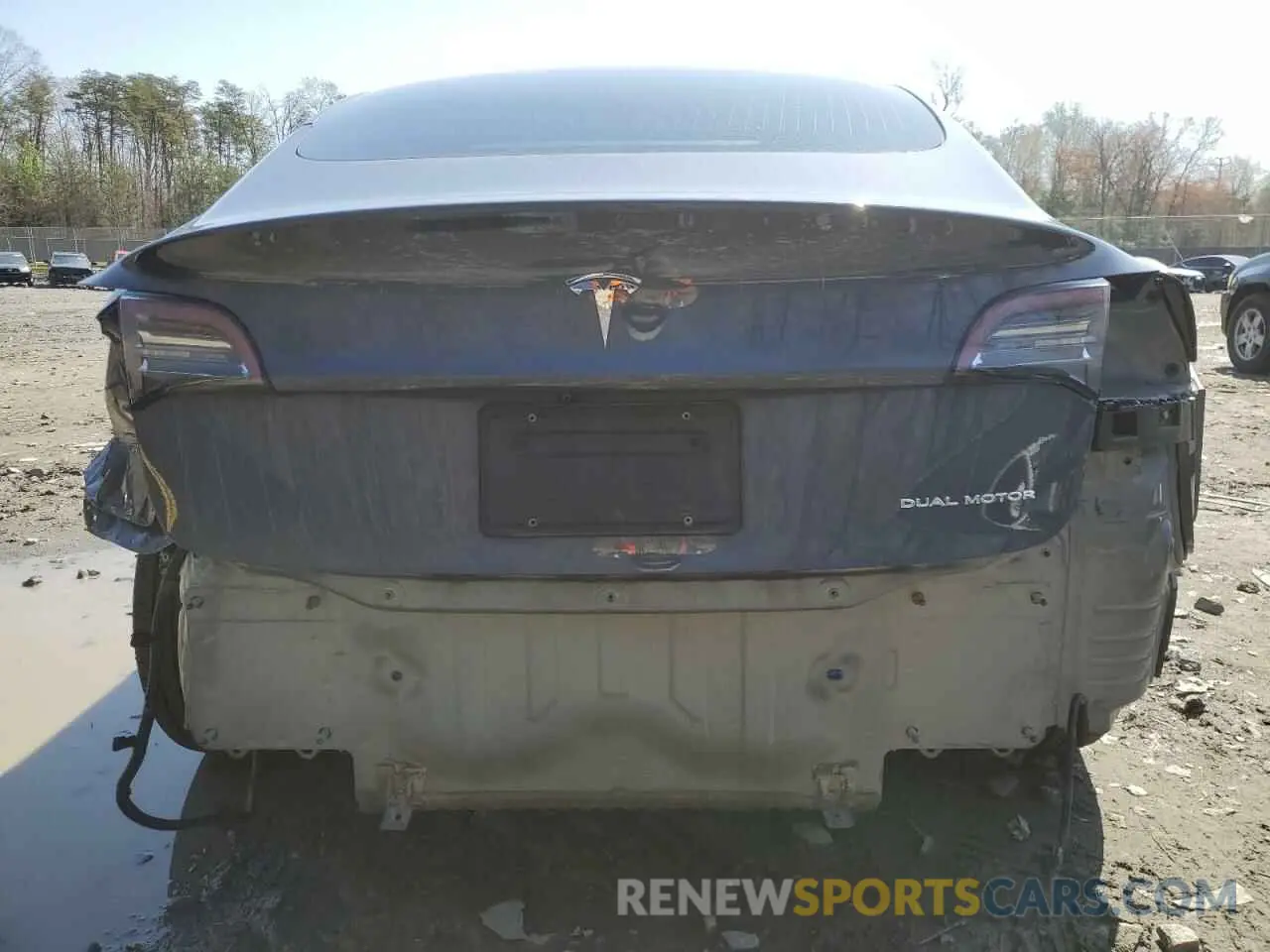 6 Photograph of a damaged car 5YJ3E1EB6LF616676 TESLA MODEL 3 2020