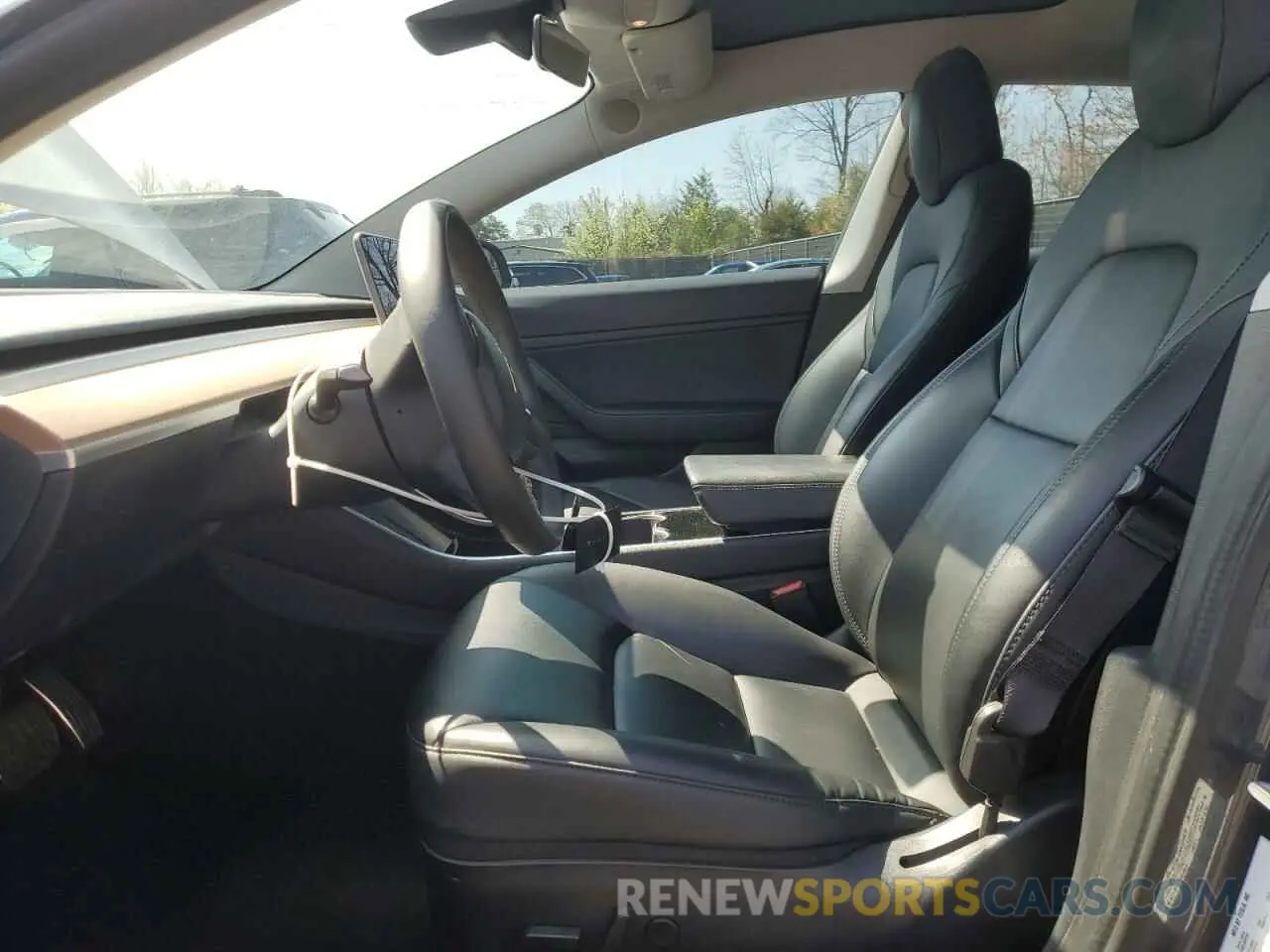 7 Photograph of a damaged car 5YJ3E1EB6LF616676 TESLA MODEL 3 2020