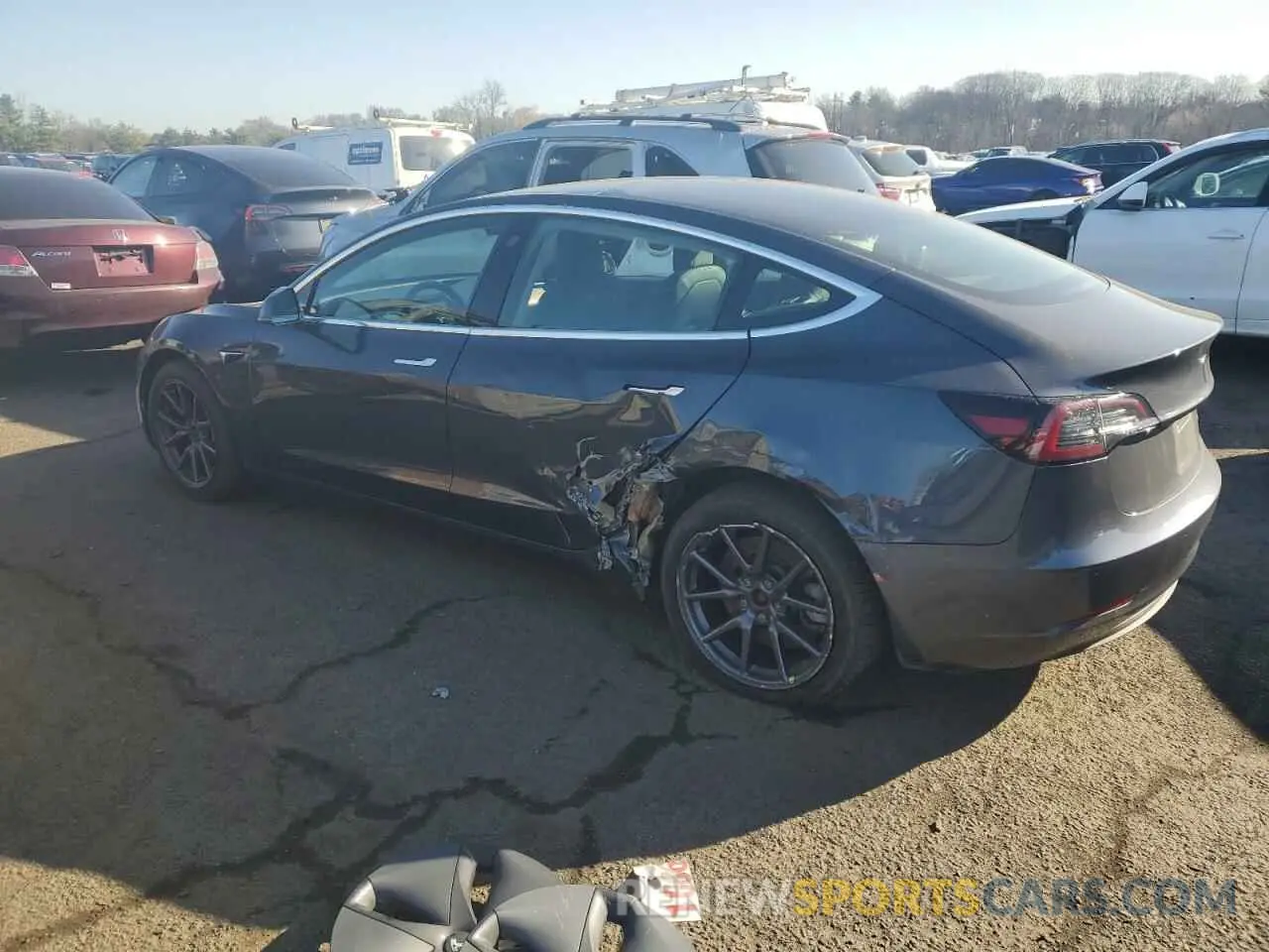 2 Photograph of a damaged car 5YJ3E1EB6LF616807 TESLA MODEL 3 2020