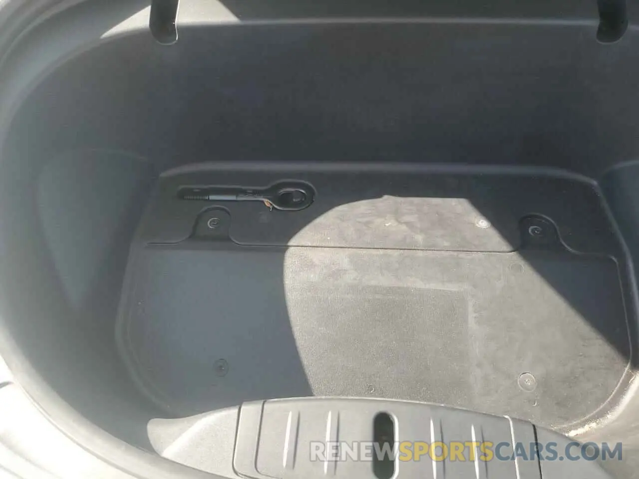 11 Photograph of a damaged car 5YJ3E1EB6LF619125 TESLA MODEL 3 2020