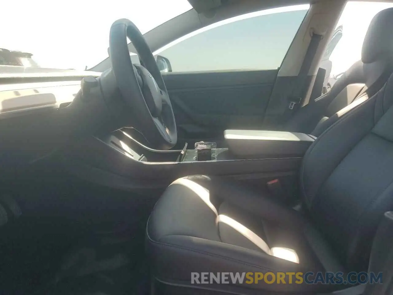 7 Photograph of a damaged car 5YJ3E1EB6LF619125 TESLA MODEL 3 2020