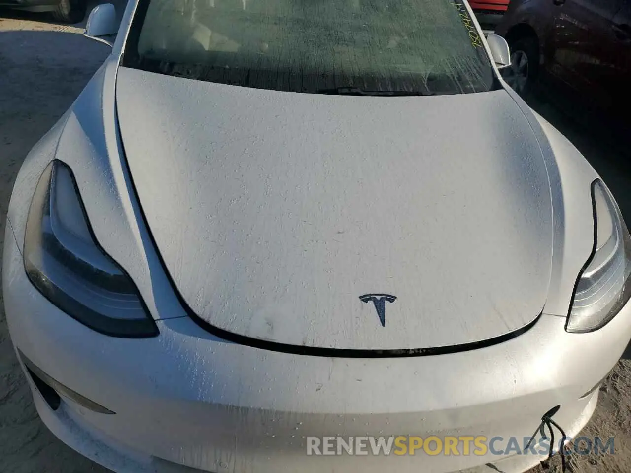 11 Photograph of a damaged car 5YJ3E1EB6LF622056 TESLA MODEL 3 2020