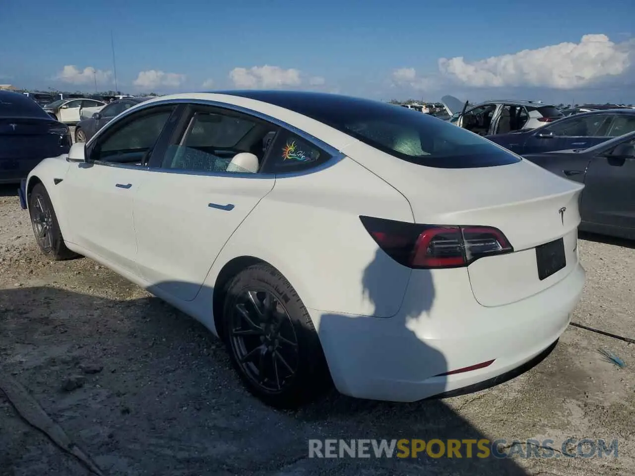 2 Photograph of a damaged car 5YJ3E1EB6LF622056 TESLA MODEL 3 2020