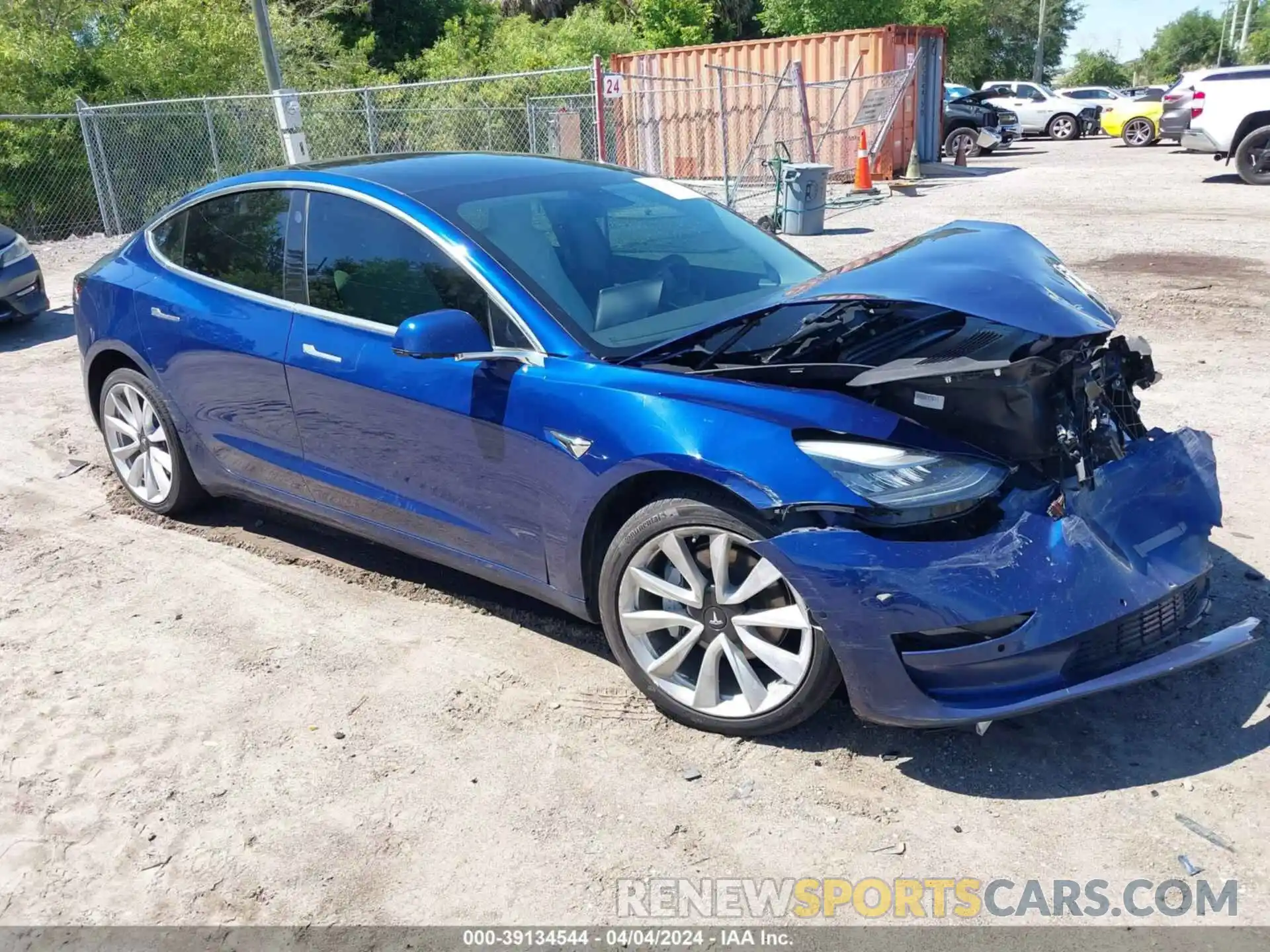 1 Photograph of a damaged car 5YJ3E1EB6LF622543 TESLA MODEL 3 2020