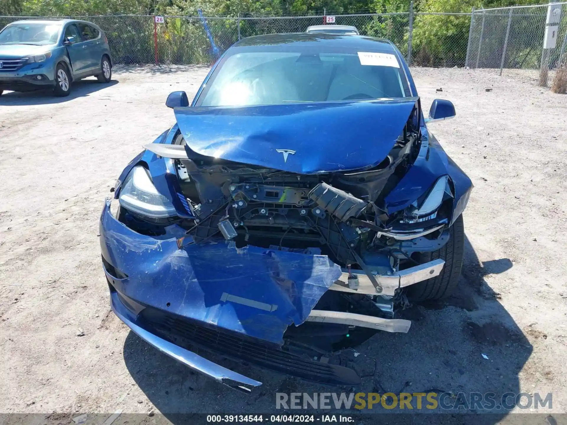 11 Photograph of a damaged car 5YJ3E1EB6LF622543 TESLA MODEL 3 2020