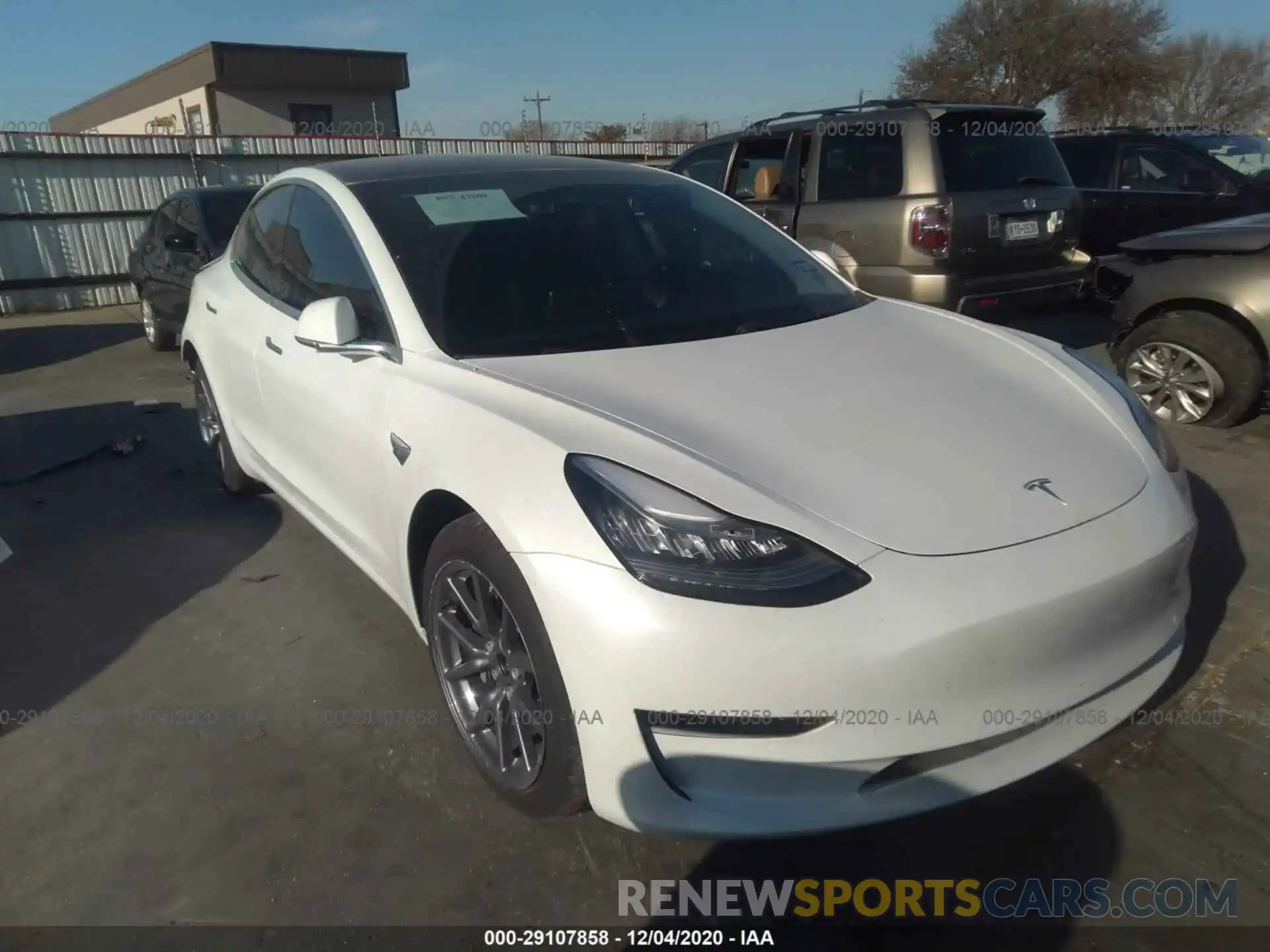 1 Photograph of a damaged car 5YJ3E1EB6LF637253 TESLA MODEL 3 2020