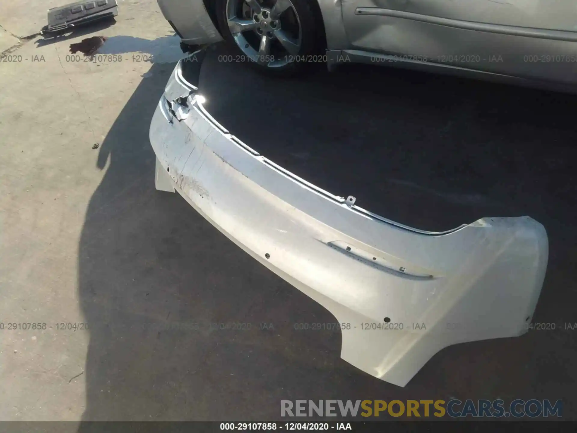 11 Photograph of a damaged car 5YJ3E1EB6LF637253 TESLA MODEL 3 2020