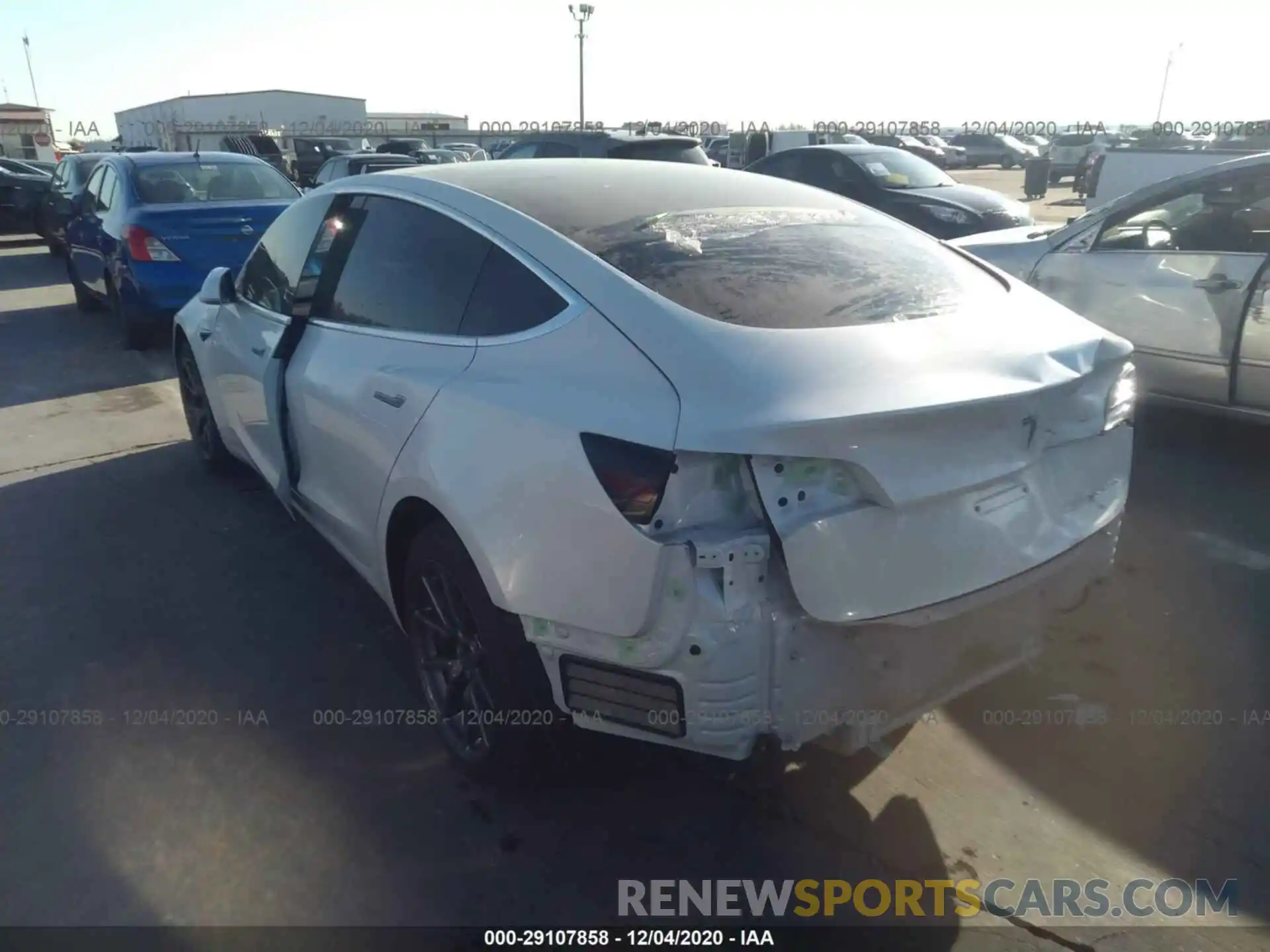 3 Photograph of a damaged car 5YJ3E1EB6LF637253 TESLA MODEL 3 2020