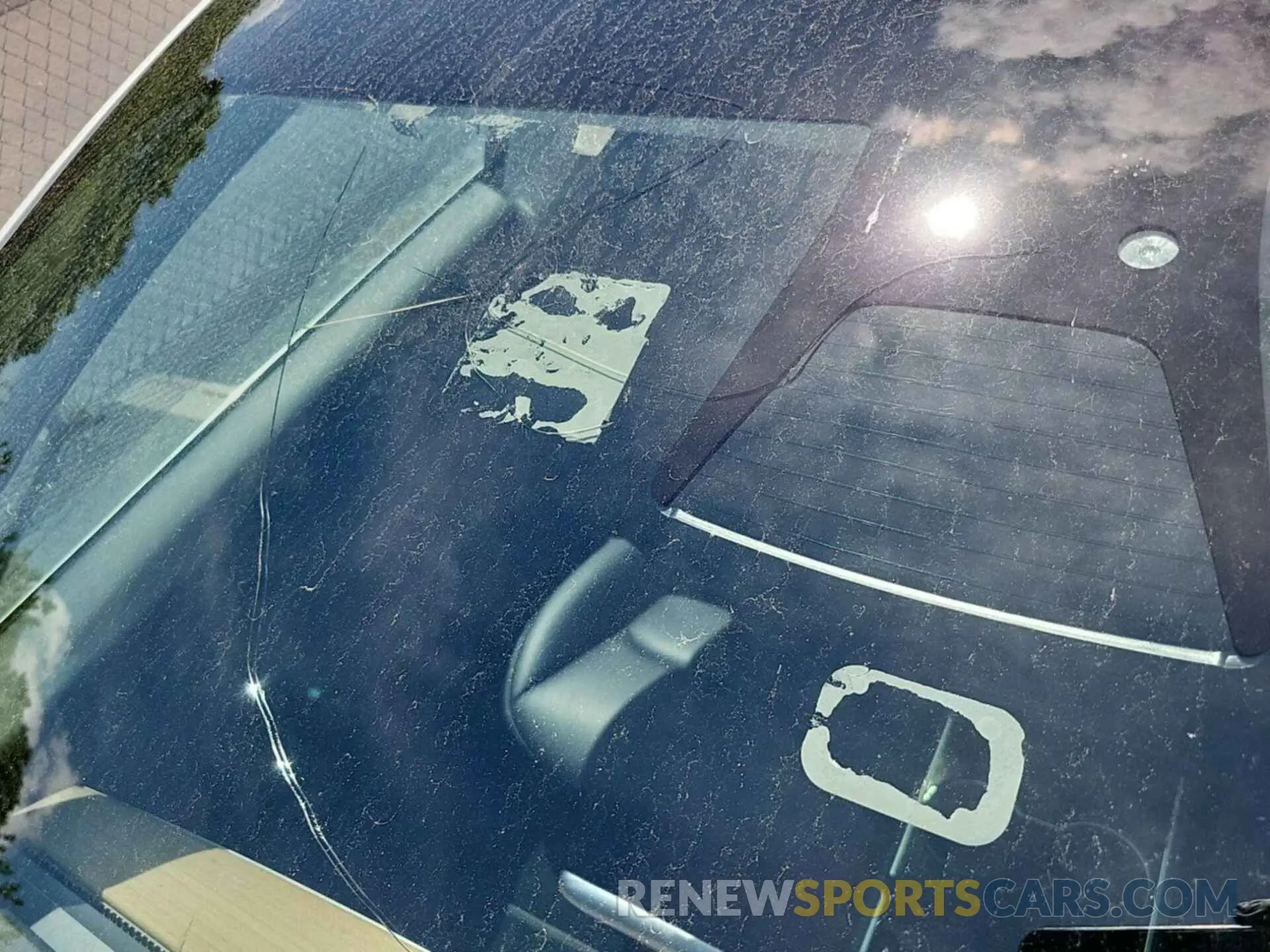 17 Photograph of a damaged car 5YJ3E1EB6LF637298 TESLA MODEL 3 2020
