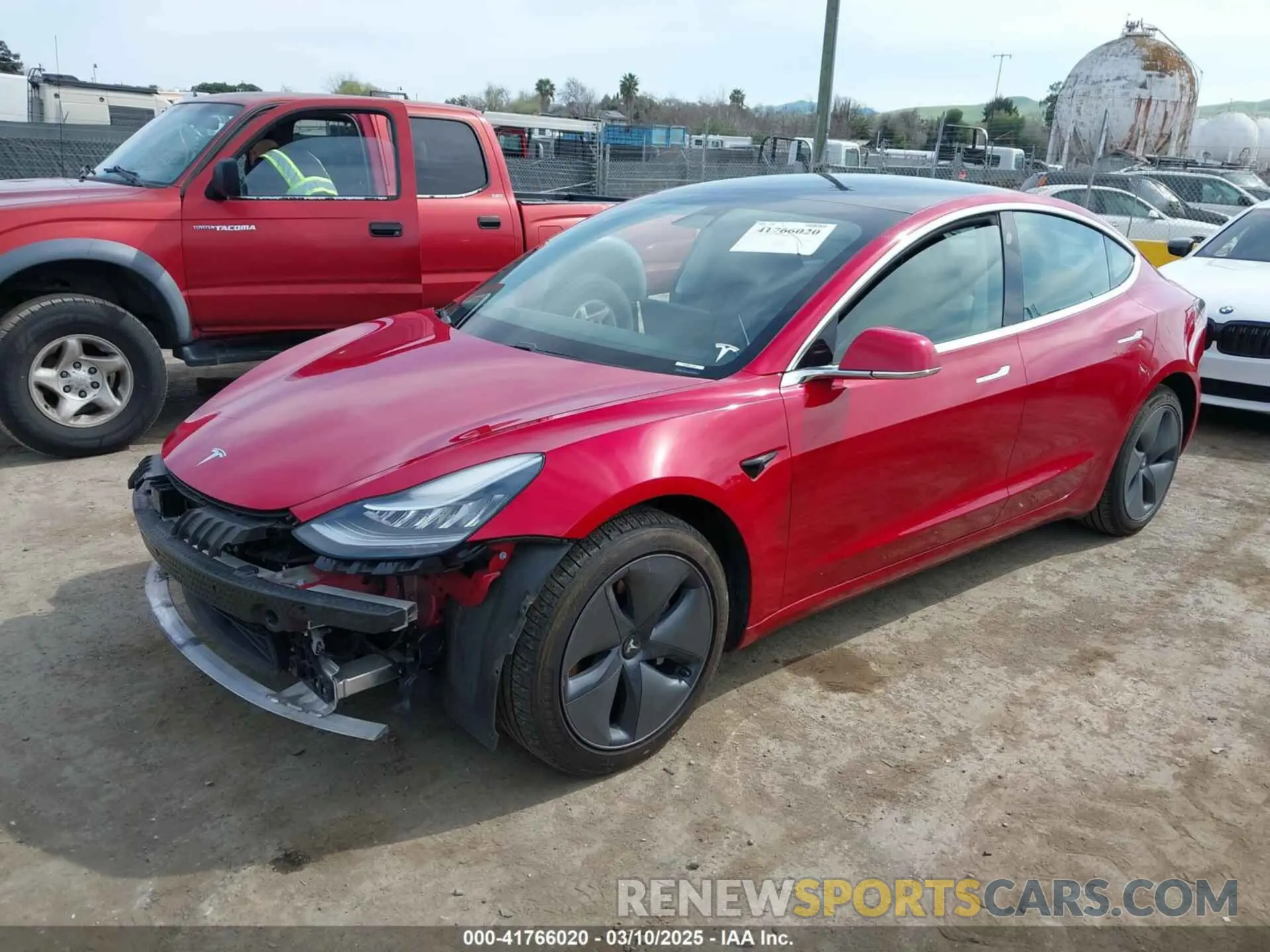 2 Photograph of a damaged car 5YJ3E1EB6LF649824 TESLA MODEL 3 2020