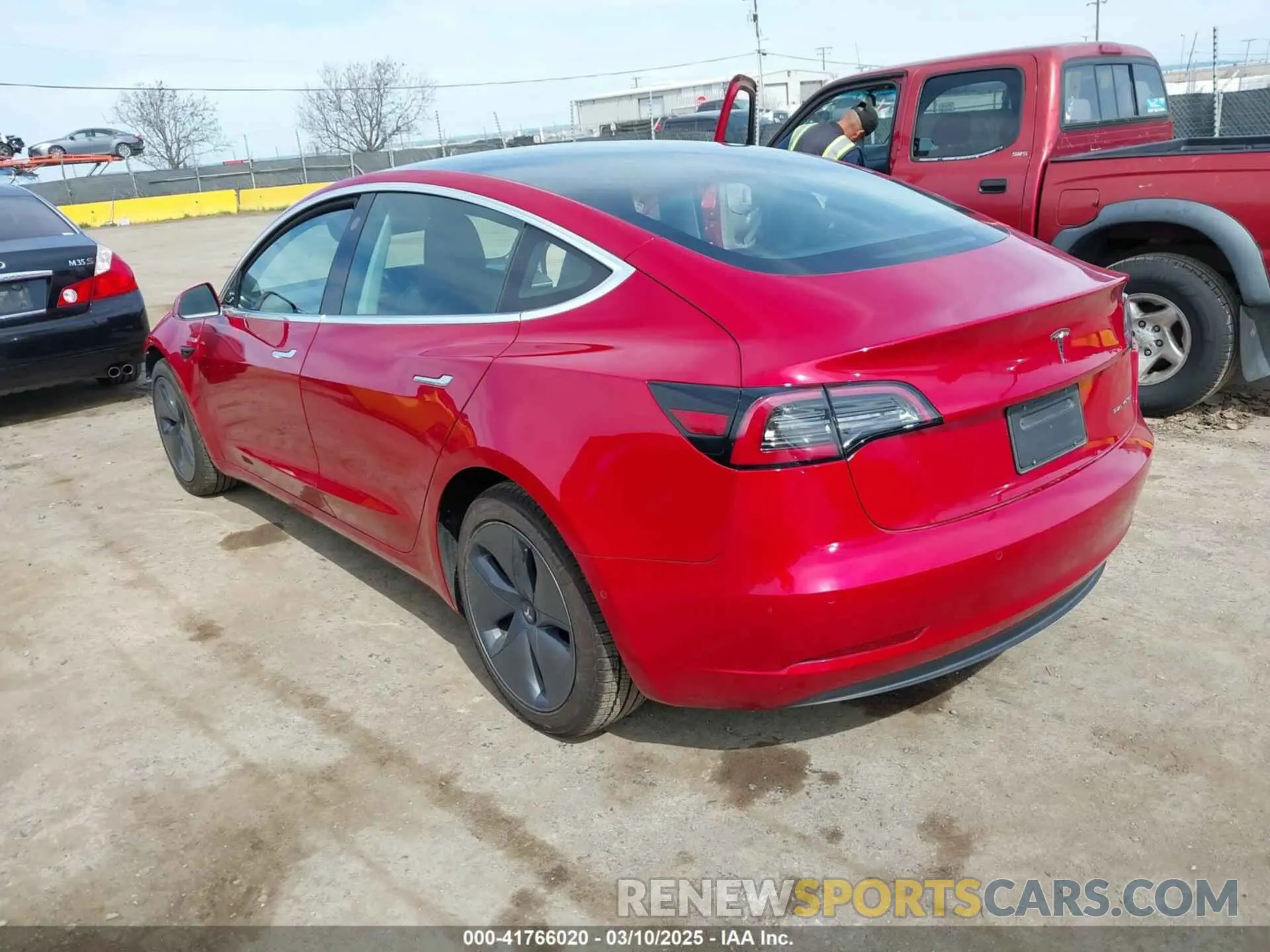 3 Photograph of a damaged car 5YJ3E1EB6LF649824 TESLA MODEL 3 2020