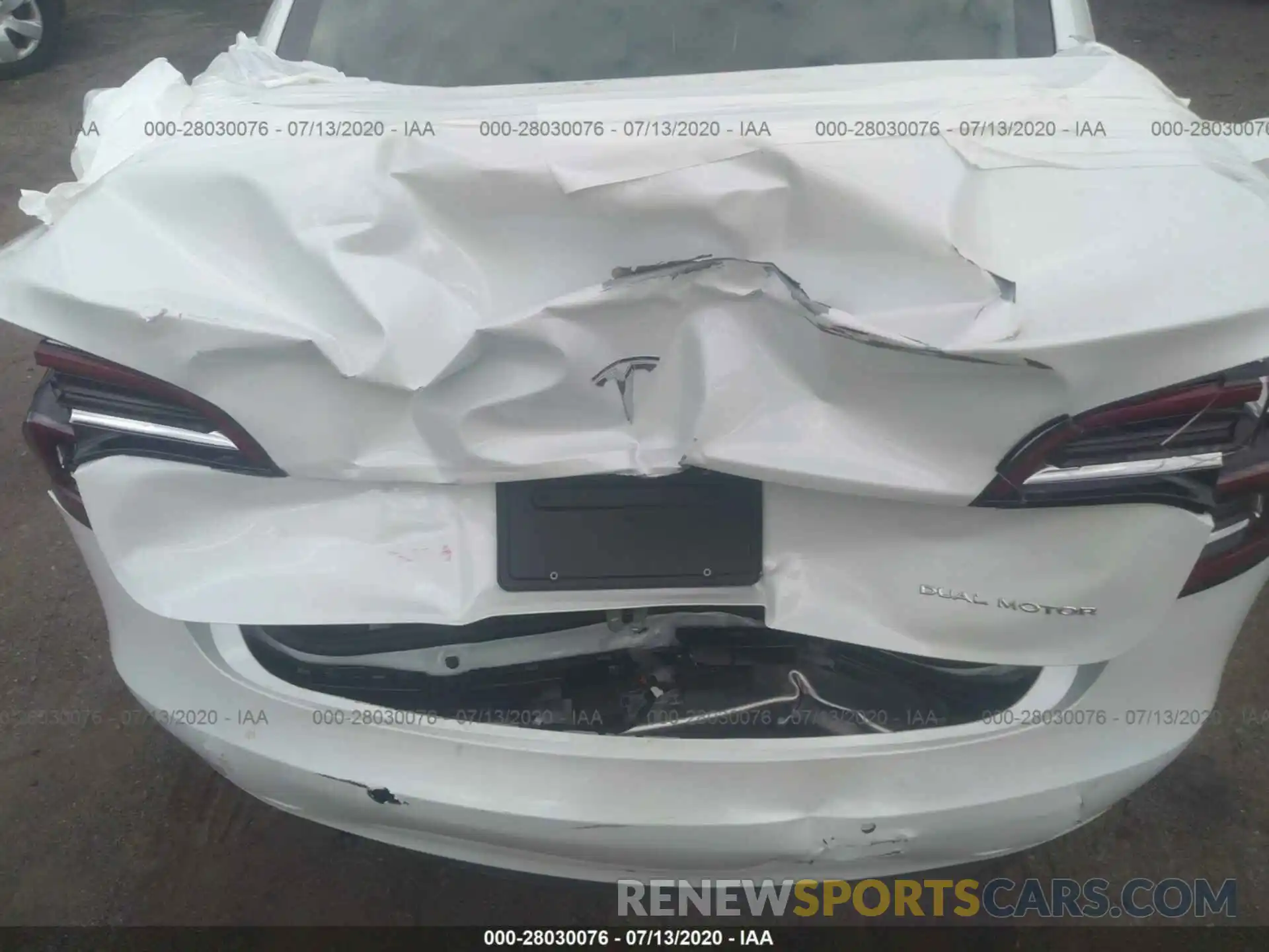 6 Photograph of a damaged car 5YJ3E1EB6LF665053 TESLA MODEL 3 2020