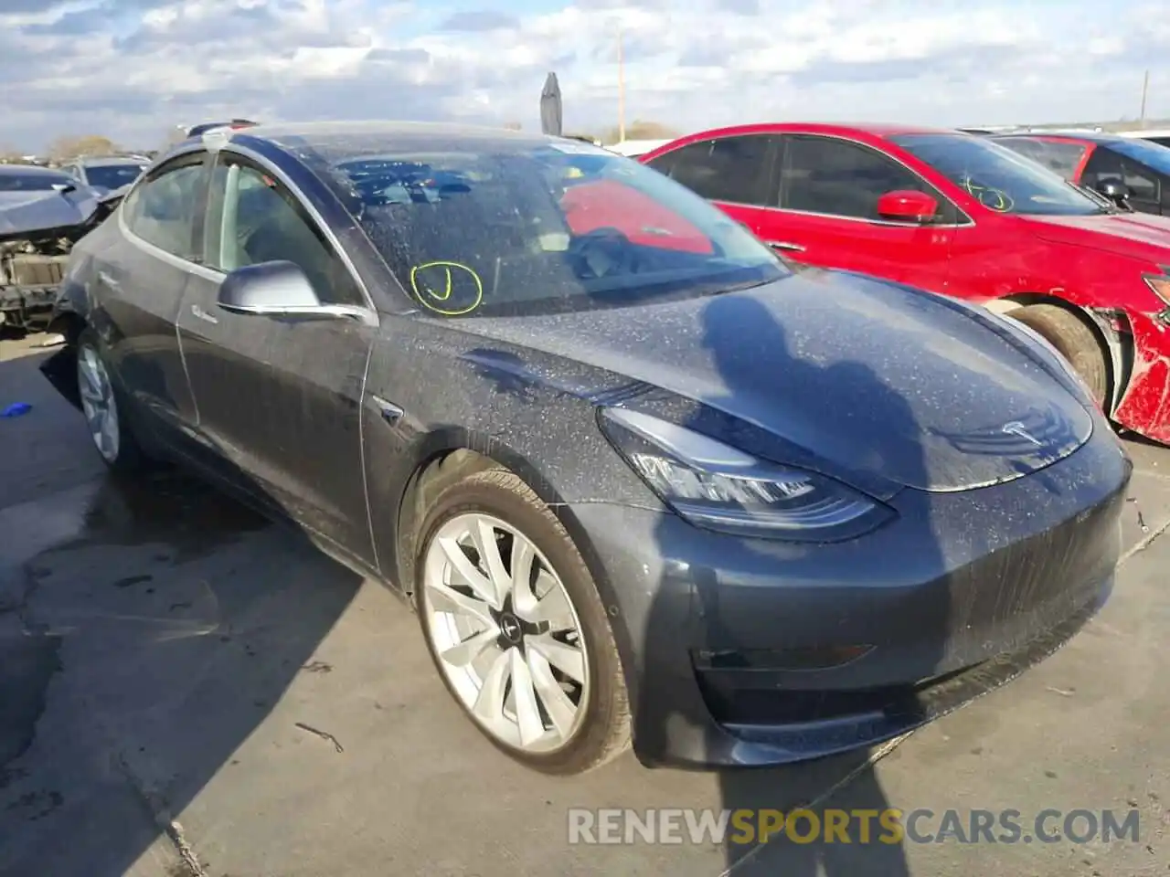 1 Photograph of a damaged car 5YJ3E1EB6LF666722 TESLA MODEL 3 2020