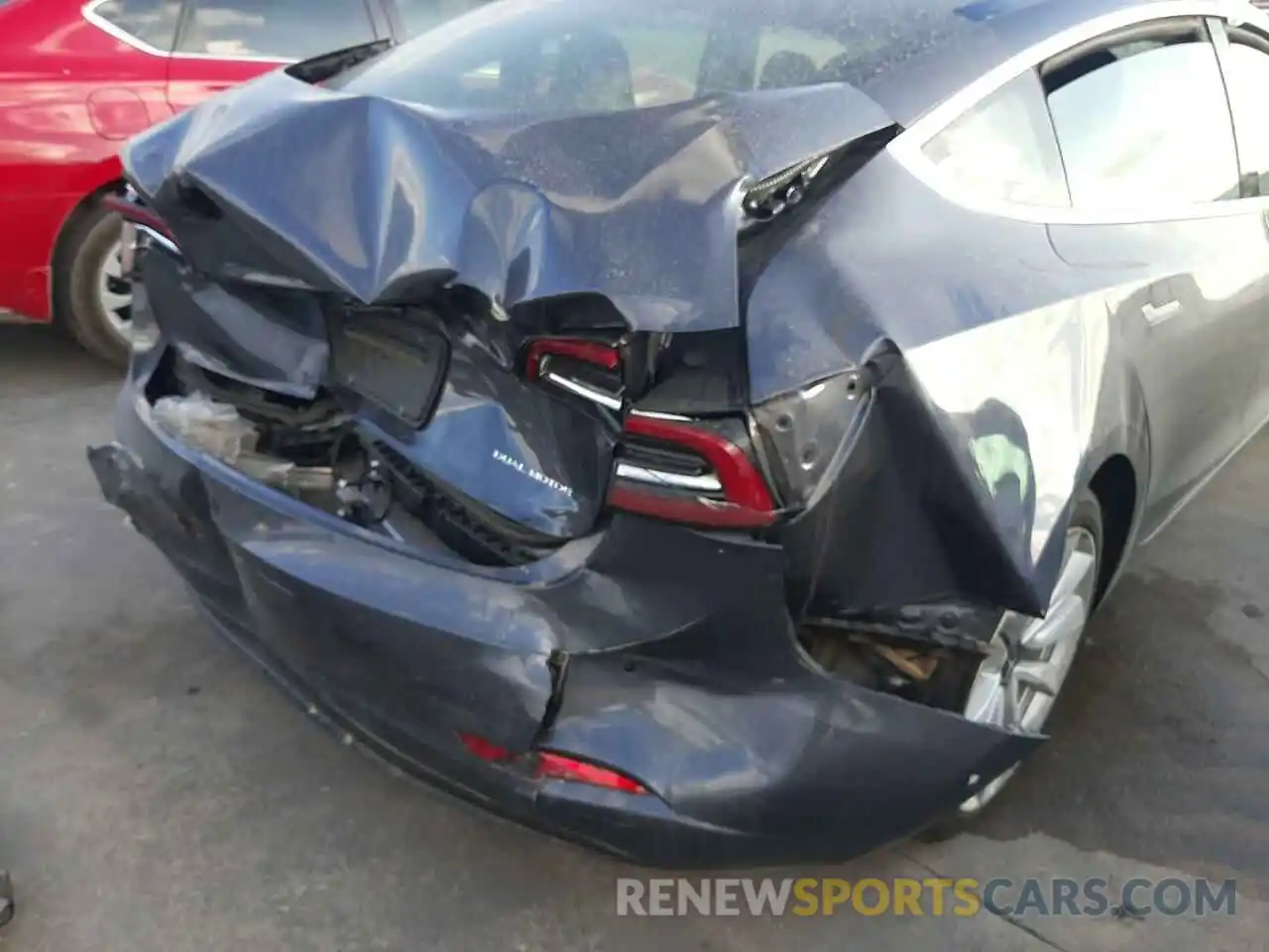 9 Photograph of a damaged car 5YJ3E1EB6LF666722 TESLA MODEL 3 2020