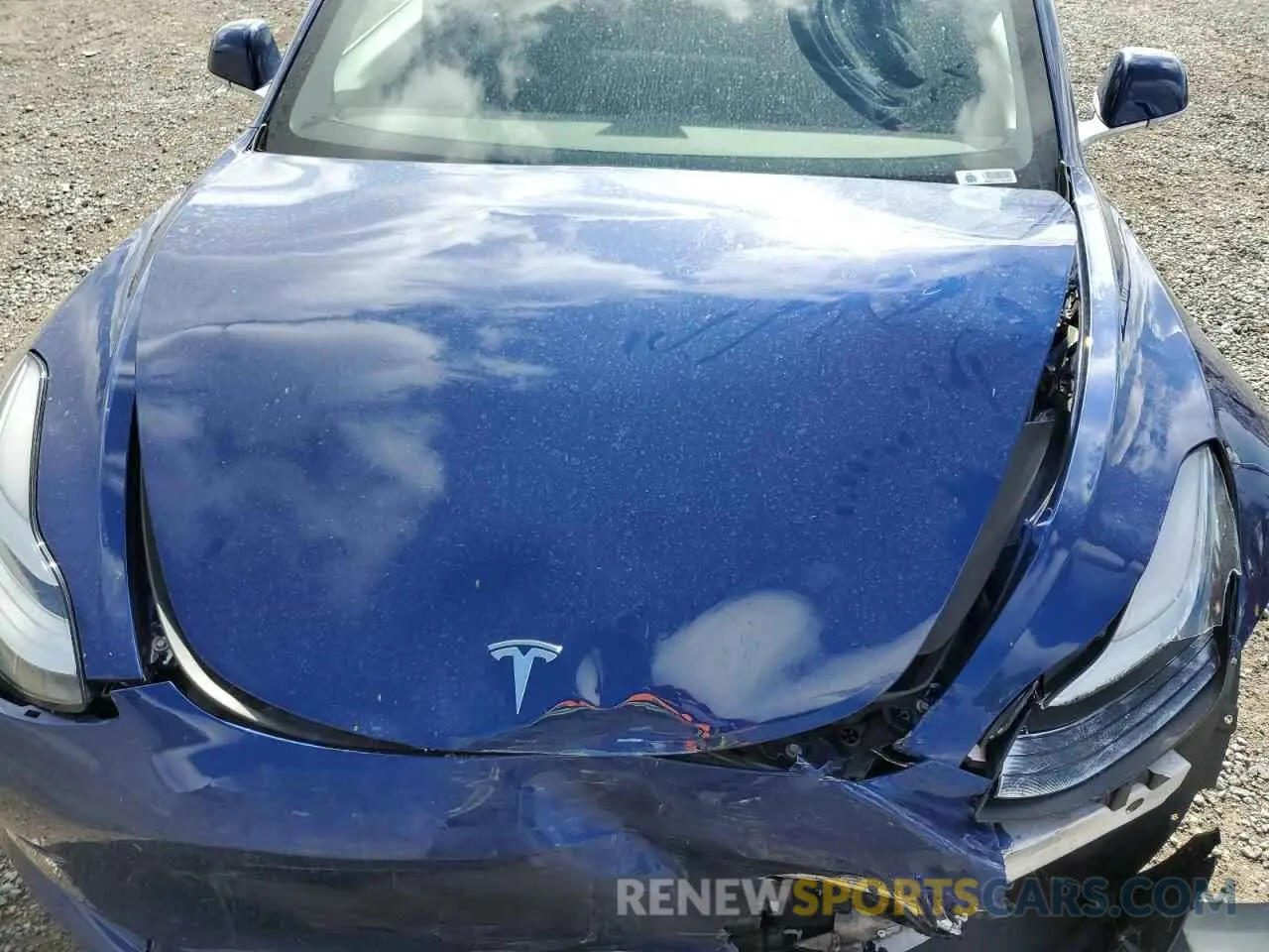 14 Photograph of a damaged car 5YJ3E1EB6LF667711 TESLA MODEL 3 2020