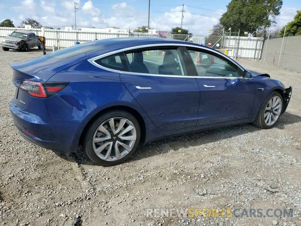 3 Photograph of a damaged car 5YJ3E1EB6LF667711 TESLA MODEL 3 2020