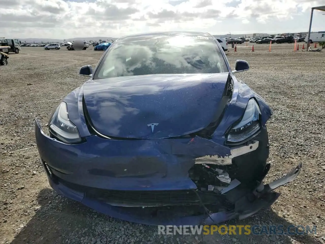 5 Photograph of a damaged car 5YJ3E1EB6LF667711 TESLA MODEL 3 2020