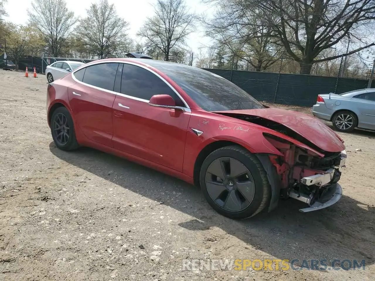 4 Photograph of a damaged car 5YJ3E1EB6LF770353 TESLA MODEL 3 2020