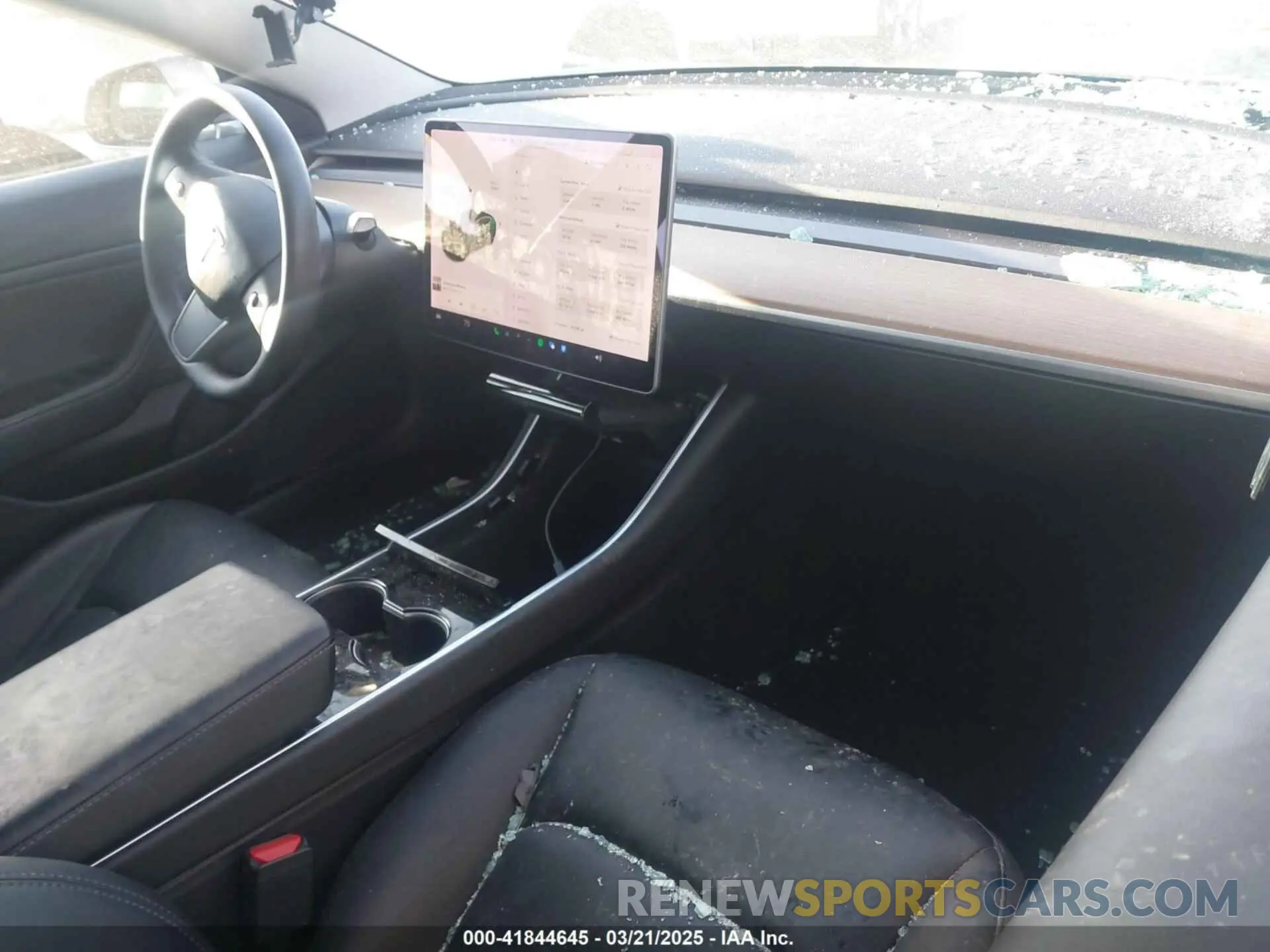 5 Photograph of a damaged car 5YJ3E1EB6LF793583 TESLA MODEL 3 2020