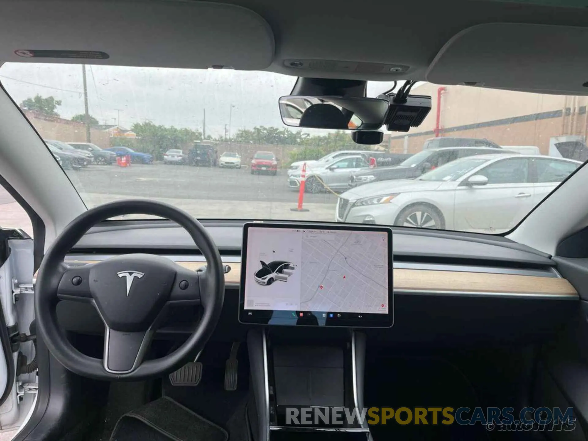 4 Photograph of a damaged car 5YJ3E1EB6LF803142 TESLA MODEL 3 2020