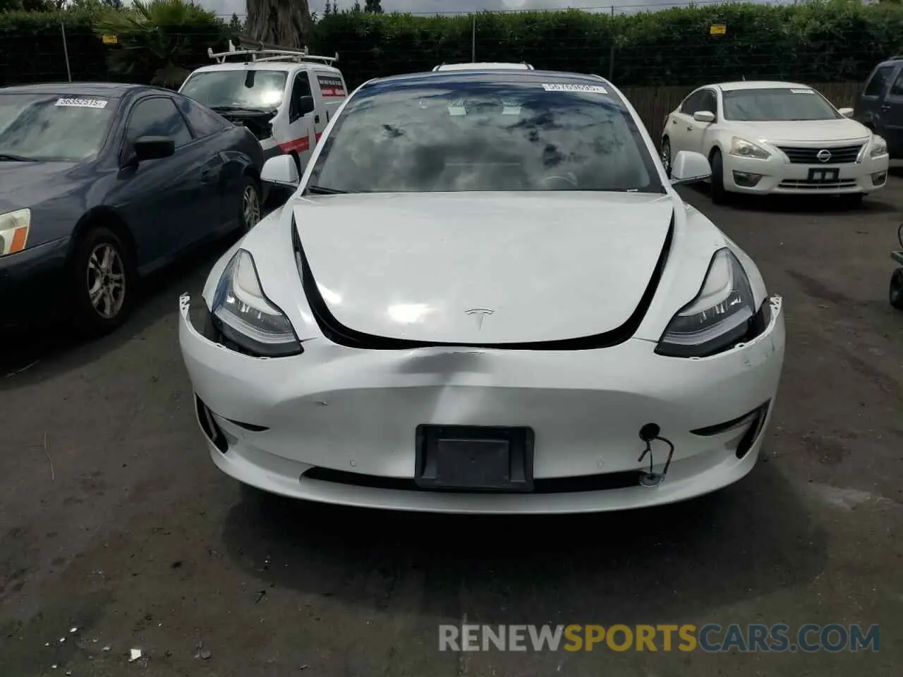 5 Photograph of a damaged car 5YJ3E1EB7LF619411 TESLA MODEL 3 2020