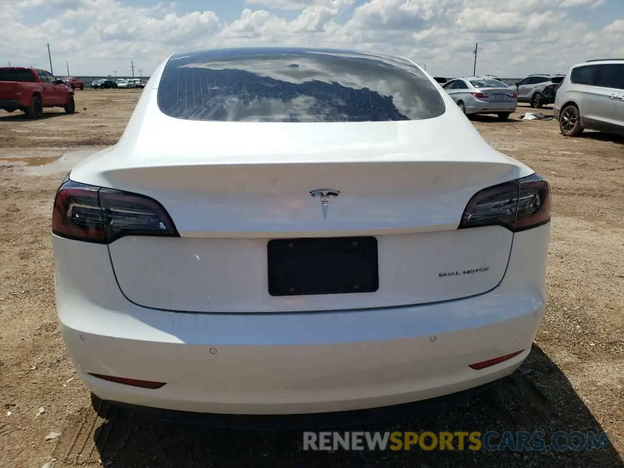 6 Photograph of a damaged car 5YJ3E1EB7LF622793 TESLA MODEL 3 2020