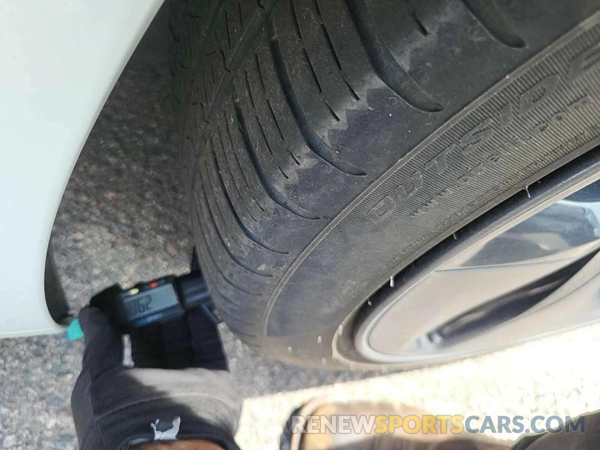 2 Photograph of a damaged car 5YJ3E1EB7LF637021 TESLA MODEL 3 2020