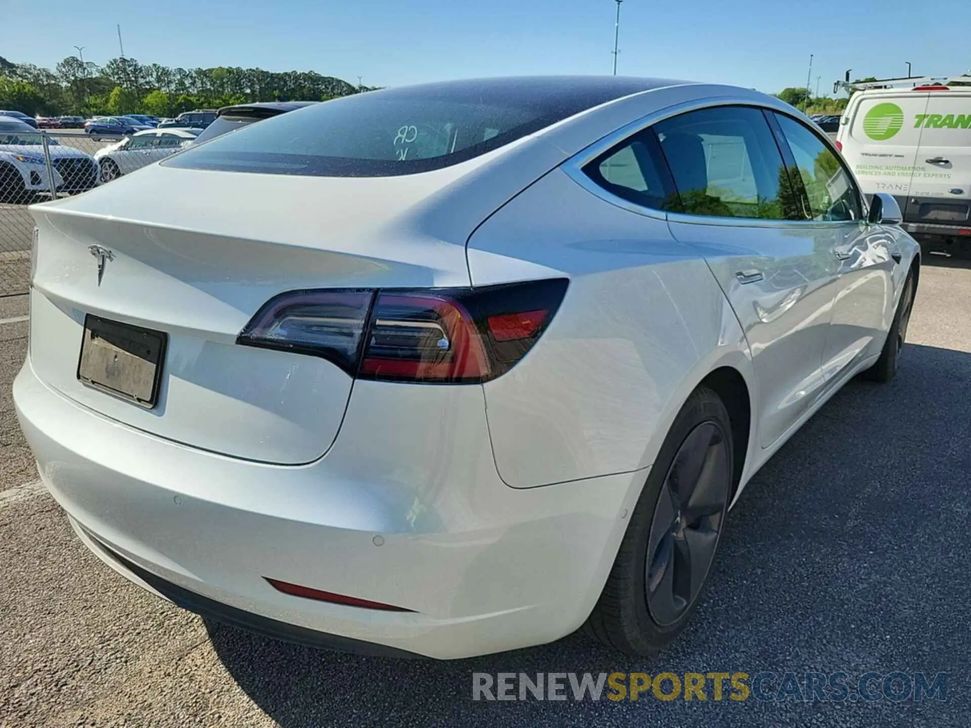 12 Photograph of a damaged car 5YJ3E1EB7LF637357 TESLA MODEL 3 2020