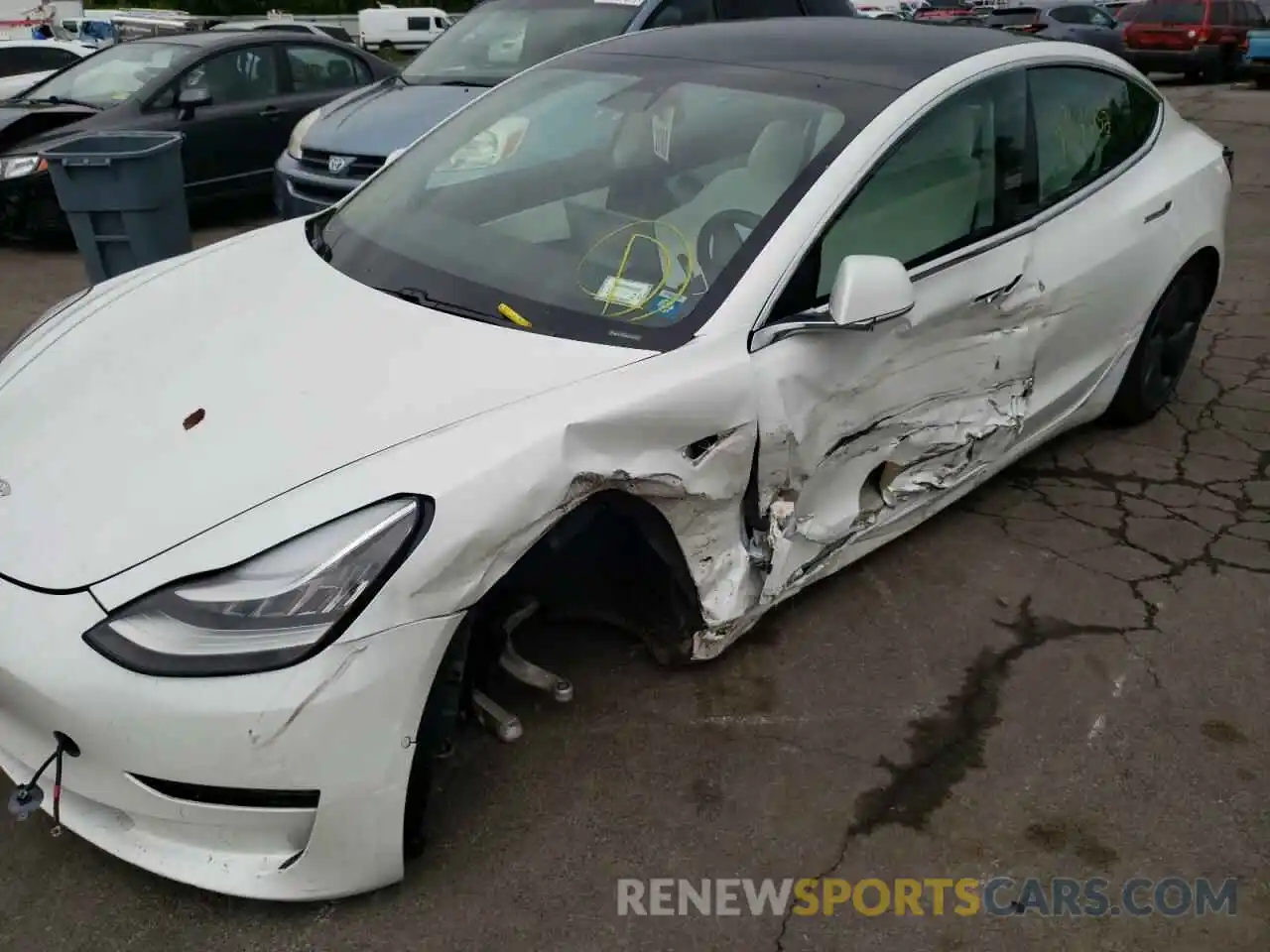 9 Photograph of a damaged car 5YJ3E1EB7LF639500 TESLA MODEL 3 2020