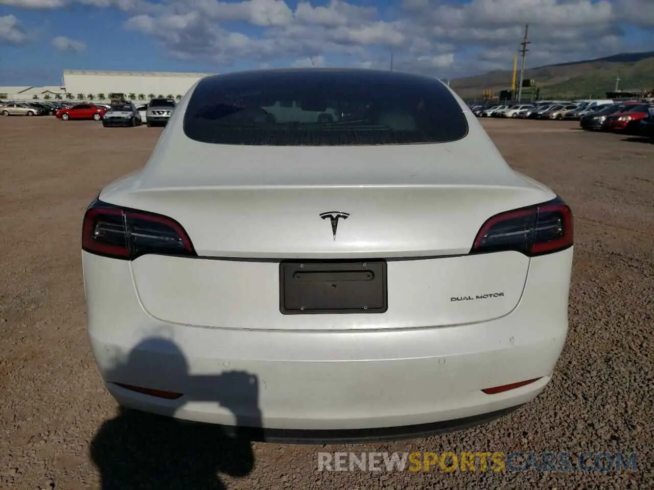 6 Photograph of a damaged car 5YJ3E1EB7LF640503 TESLA MODEL 3 2020