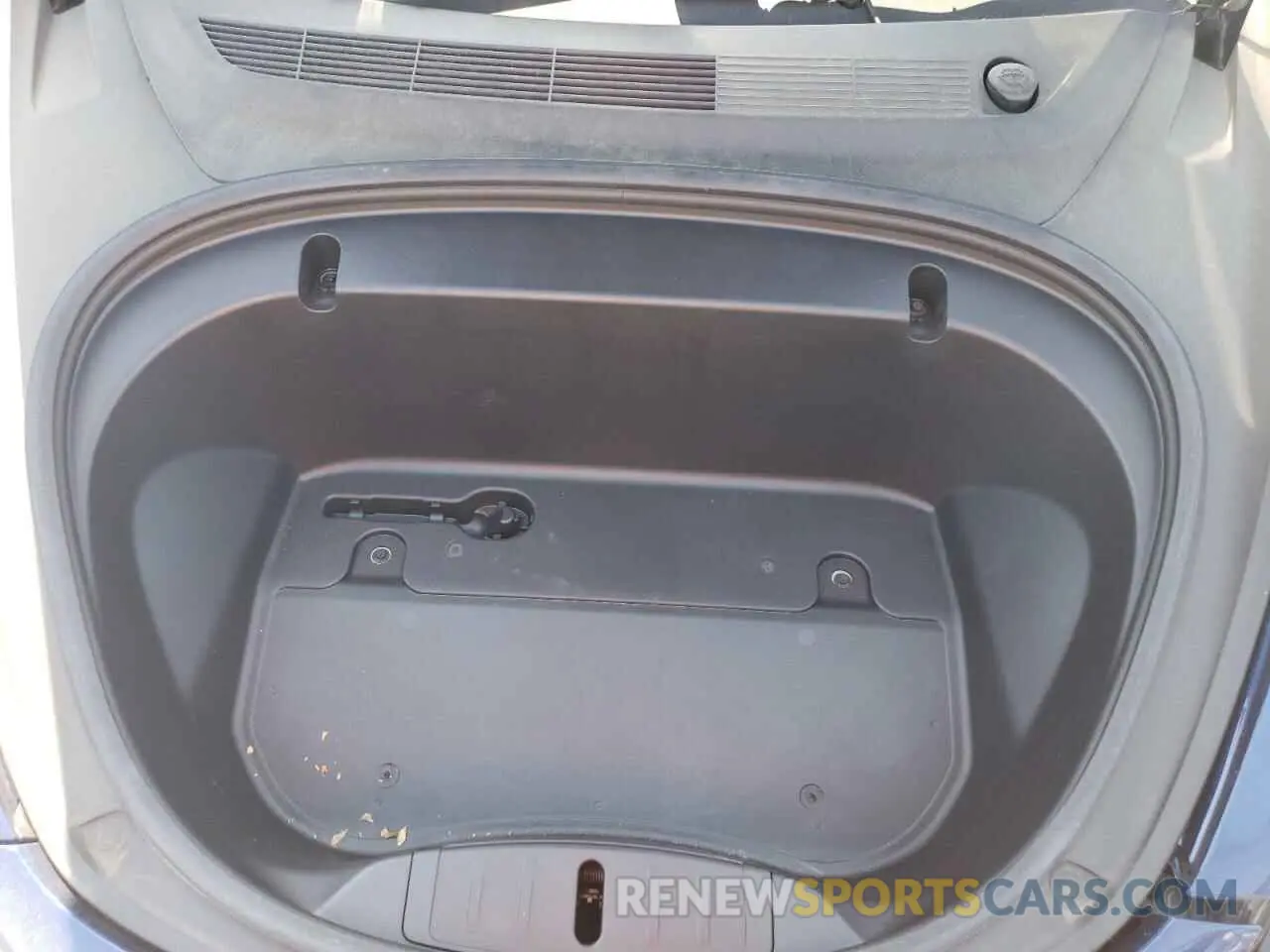 13 Photograph of a damaged car 5YJ3E1EB7LF647614 TESLA MODEL 3 2020