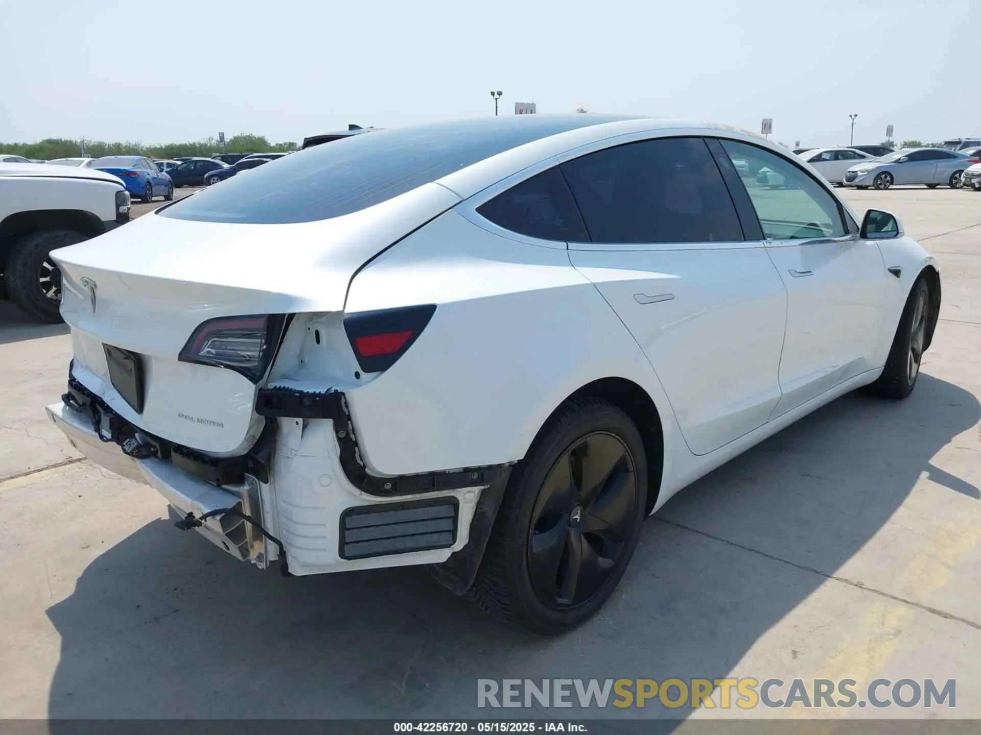 4 Photograph of a damaged car 5YJ3E1EB7LF651498 TESLA MODEL 3 2020