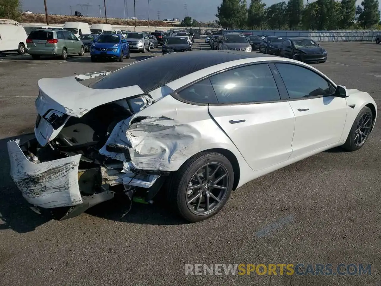 3 Photograph of a damaged car 5YJ3E1EB7LF651663 TESLA MODEL 3 2020