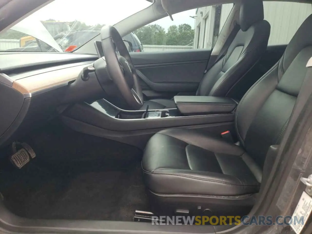 7 Photograph of a damaged car 5YJ3E1EB7LF710646 TESLA MODEL 3 2020