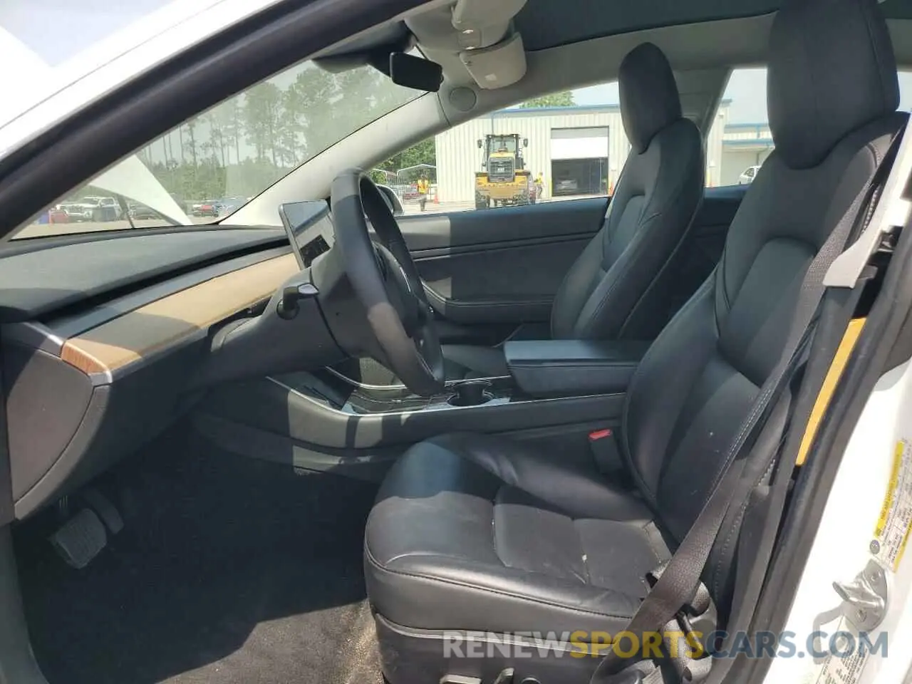 7 Photograph of a damaged car 5YJ3E1EB7LF721484 TESLA MODEL 3 2020