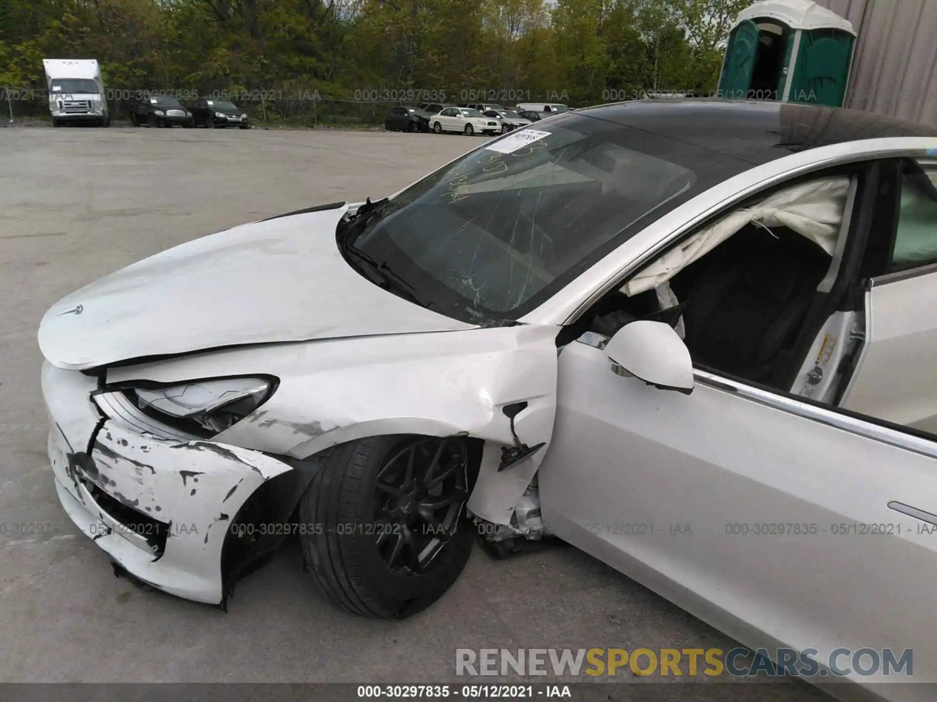 6 Photograph of a damaged car 5YJ3E1EB7LF735224 TESLA MODEL 3 2020