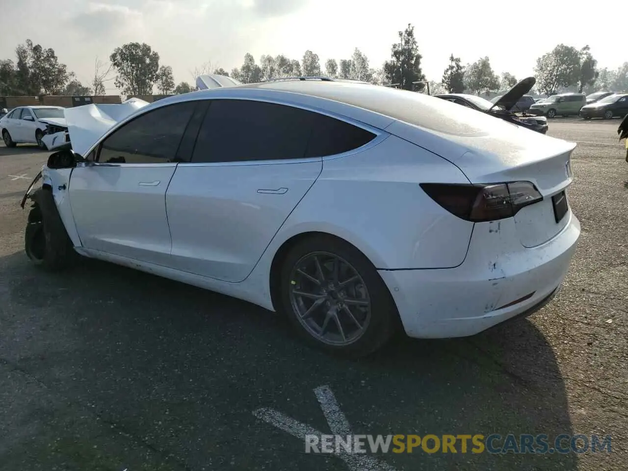 2 Photograph of a damaged car 5YJ3E1EB7LF735448 TESLA MODEL 3 2020