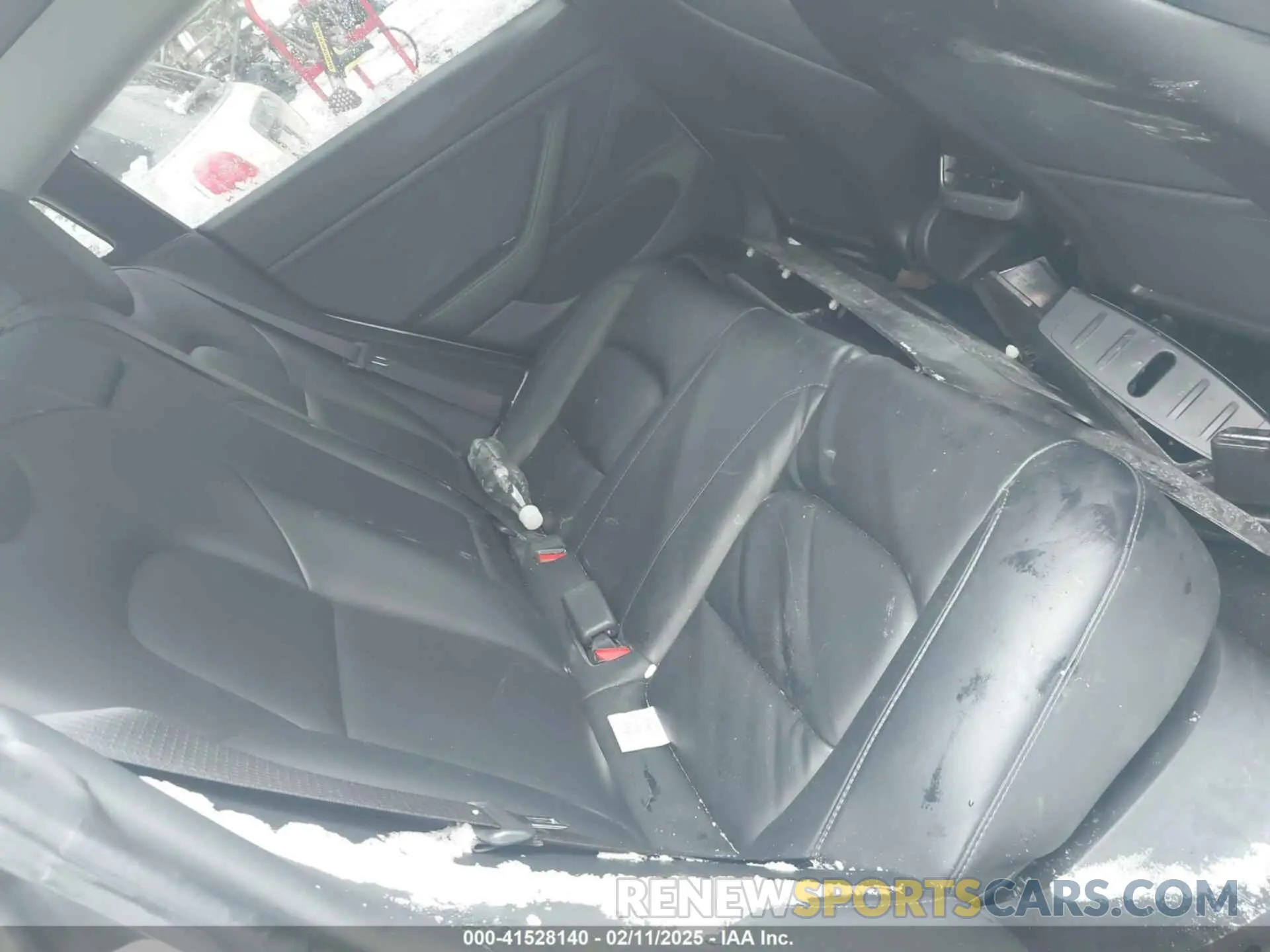 8 Photograph of a damaged car 5YJ3E1EB7LF741850 TESLA MODEL 3 2020