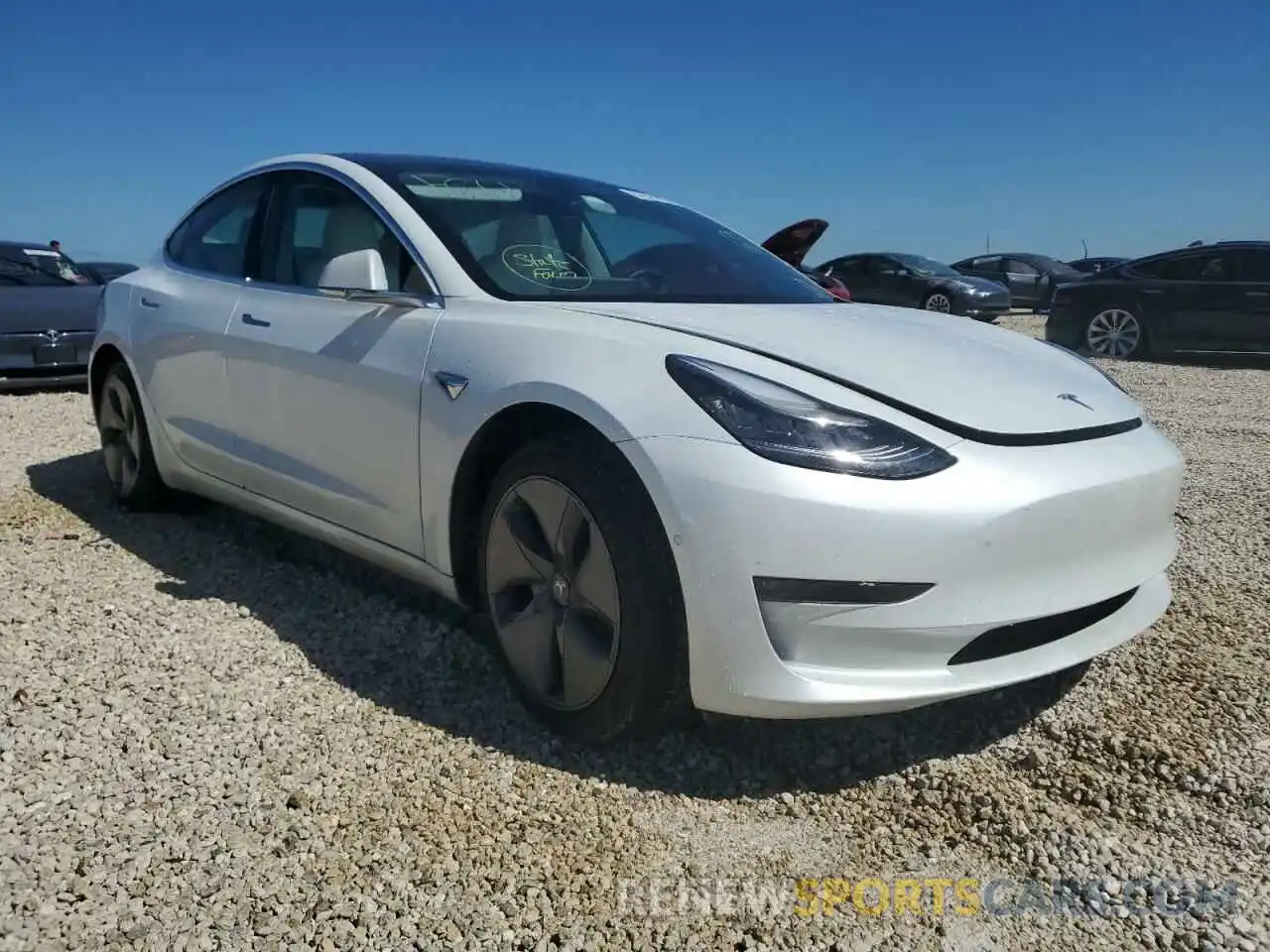 1 Photograph of a damaged car 5YJ3E1EB7LF787811 TESLA MODEL 3 2020