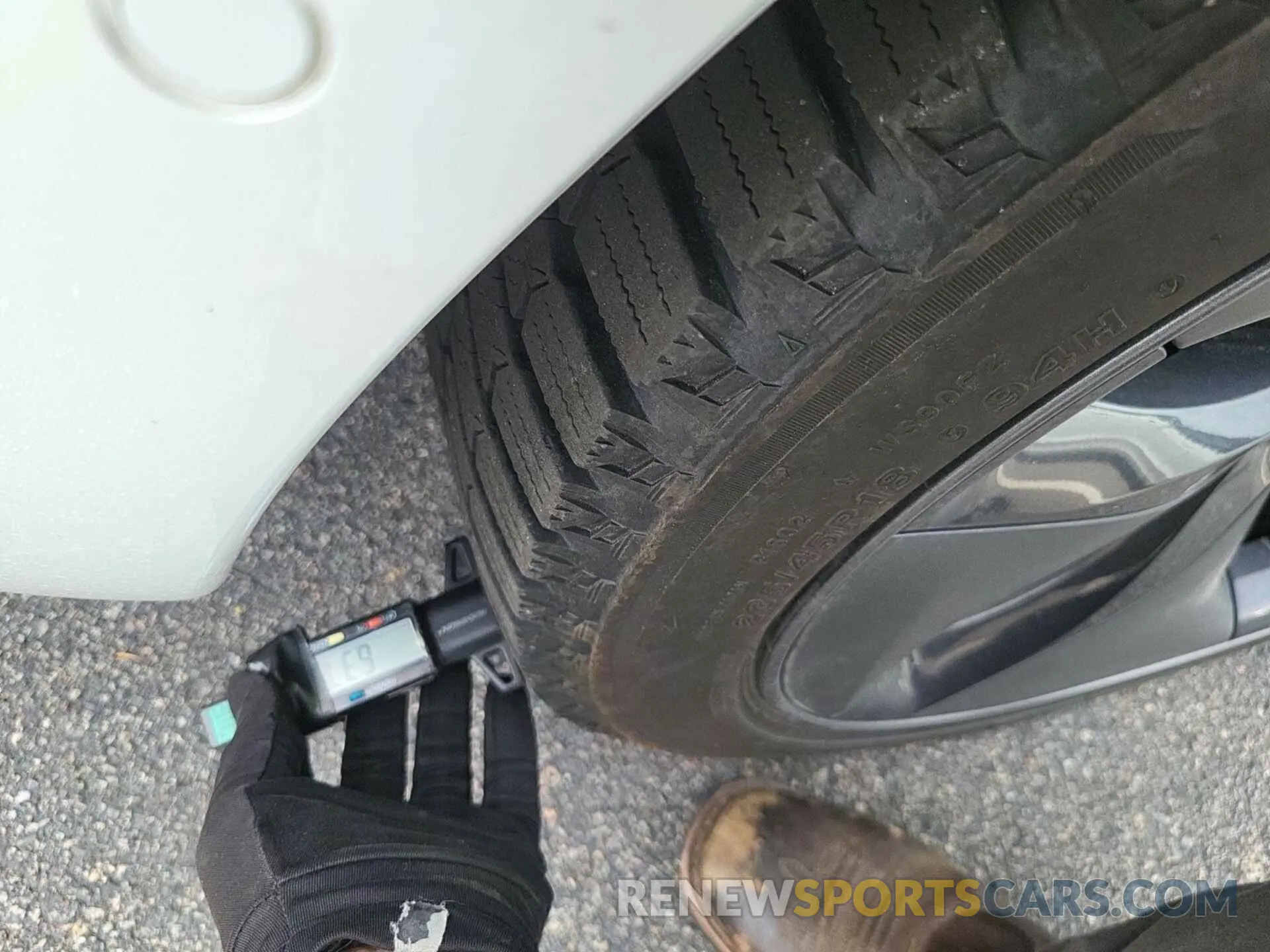 11 Photograph of a damaged car 5YJ3E1EB7LF795231 TESLA MODEL 3 2020