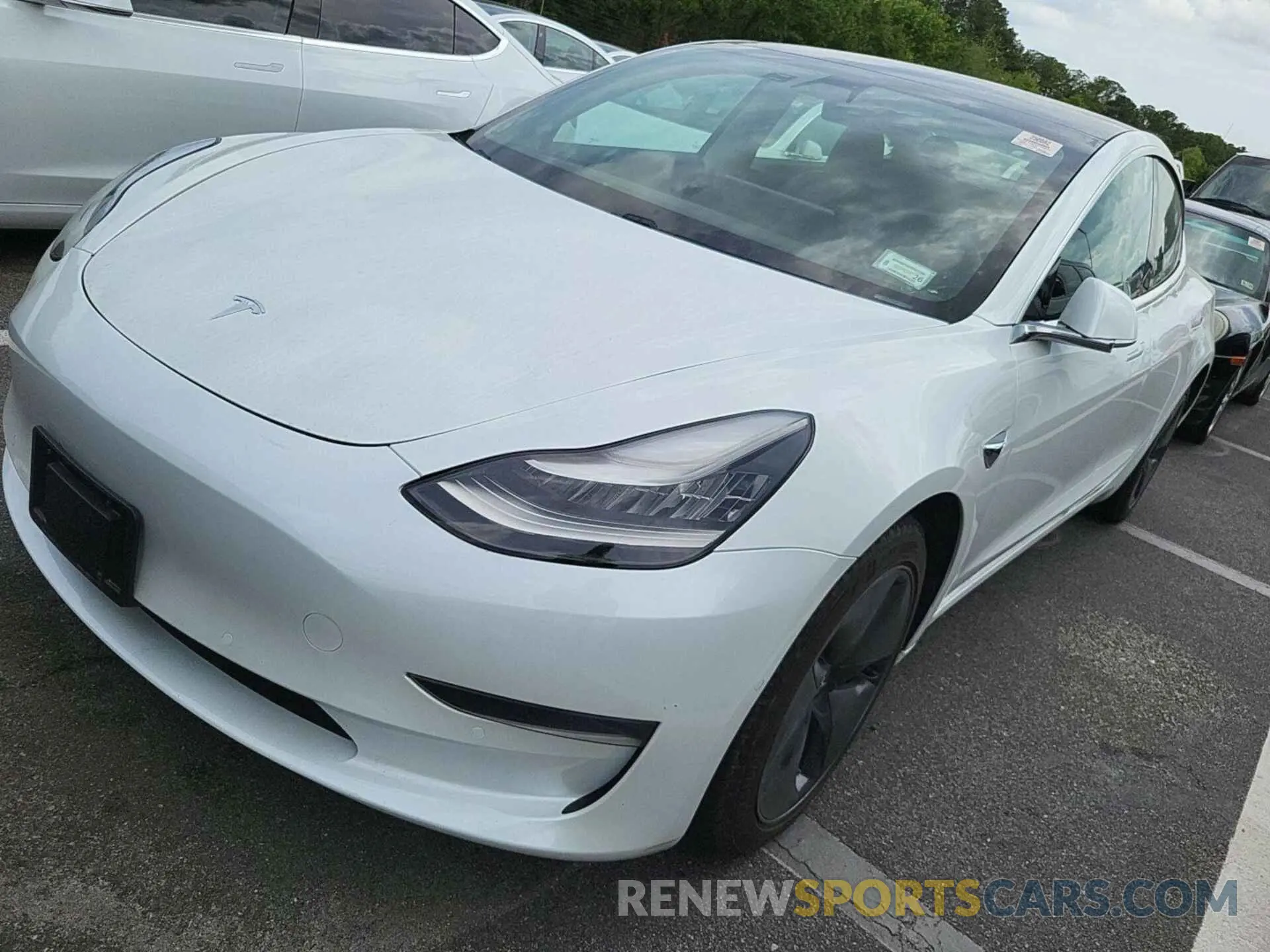 15 Photograph of a damaged car 5YJ3E1EB7LF795231 TESLA MODEL 3 2020