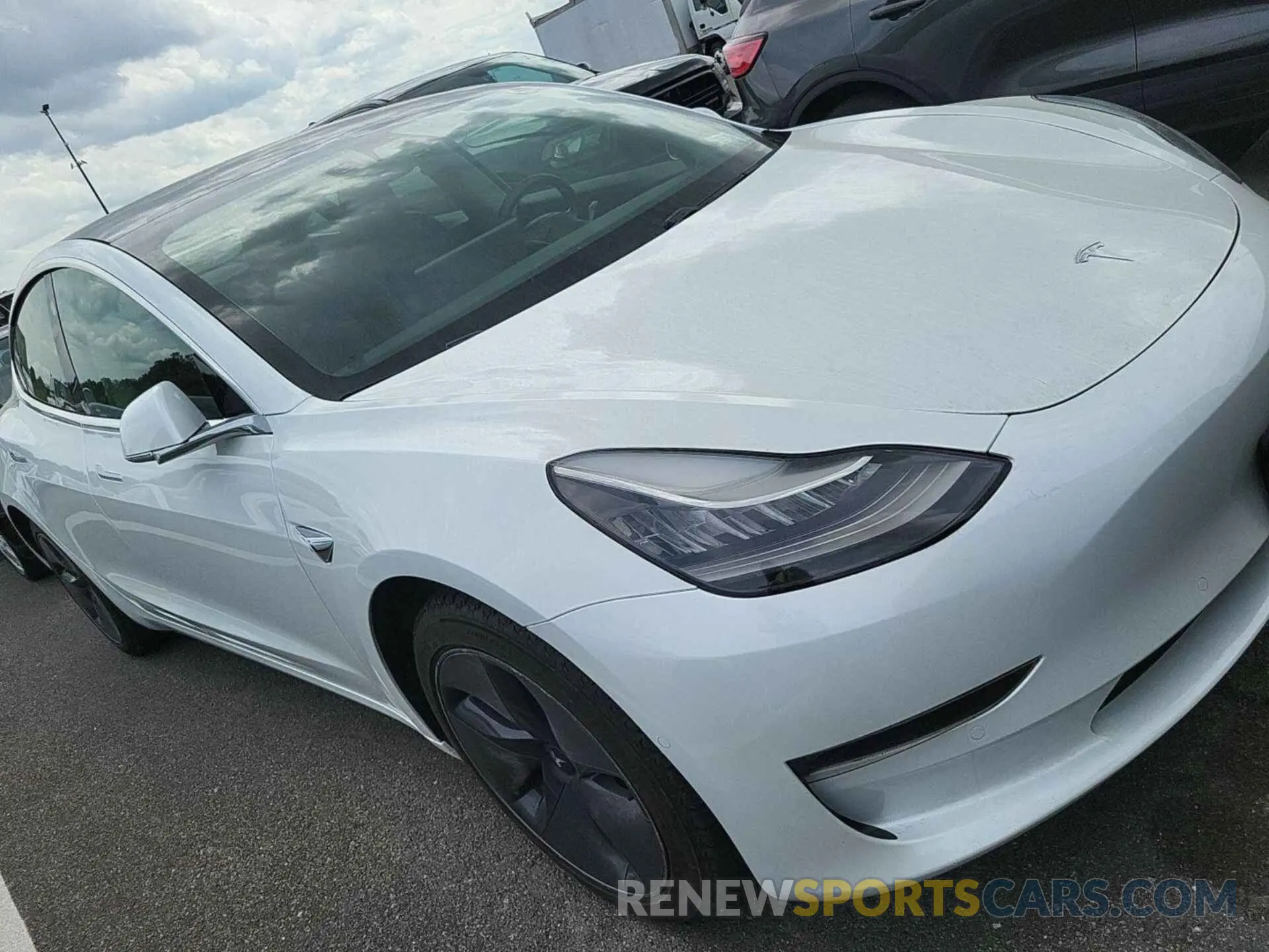 26 Photograph of a damaged car 5YJ3E1EB7LF795231 TESLA MODEL 3 2020