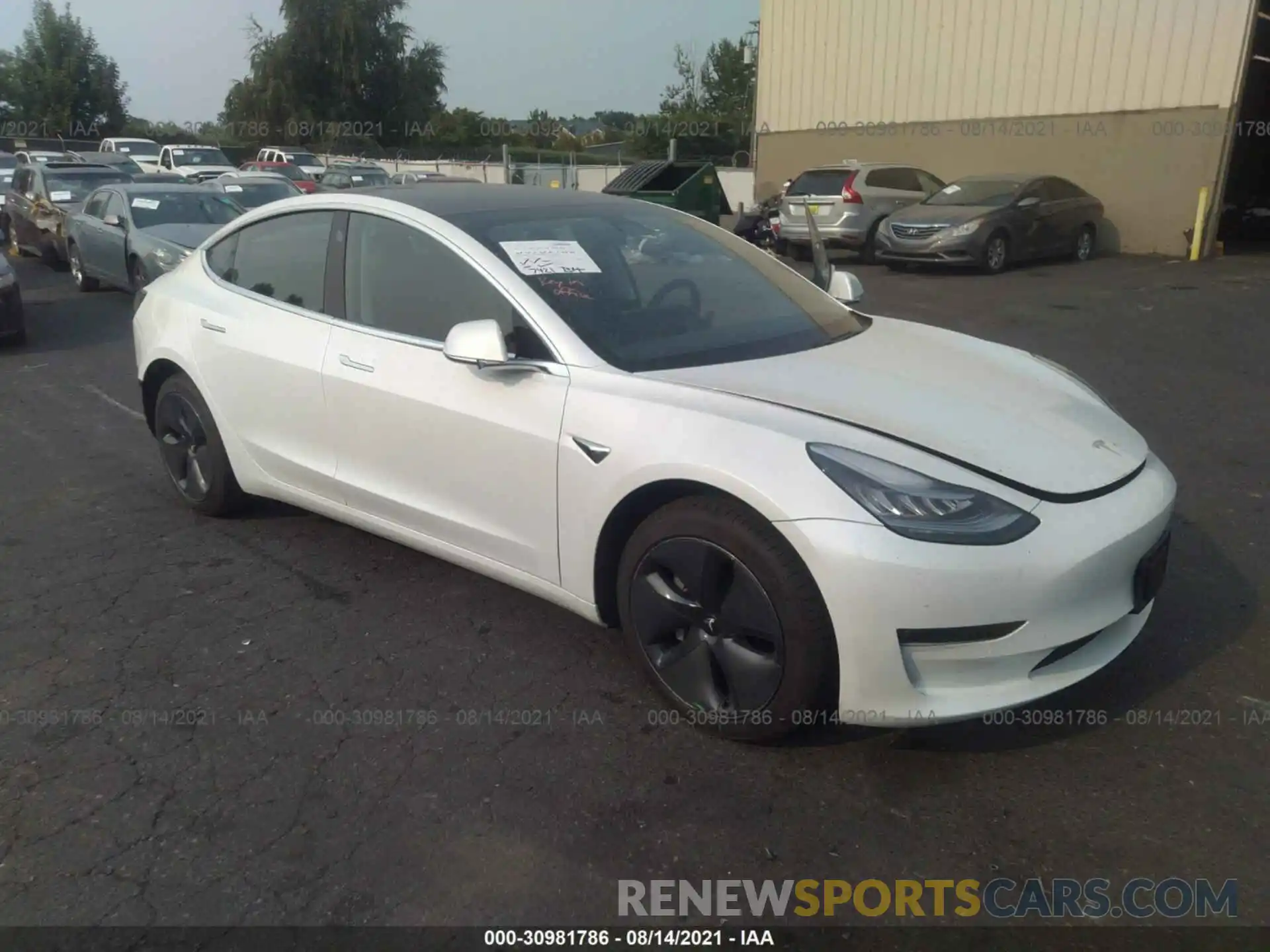 1 Photograph of a damaged car 5YJ3E1EB7LF801061 TESLA MODEL 3 2020