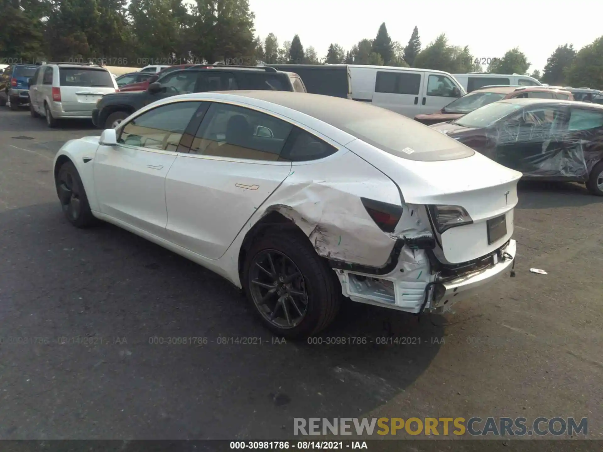 3 Photograph of a damaged car 5YJ3E1EB7LF801061 TESLA MODEL 3 2020