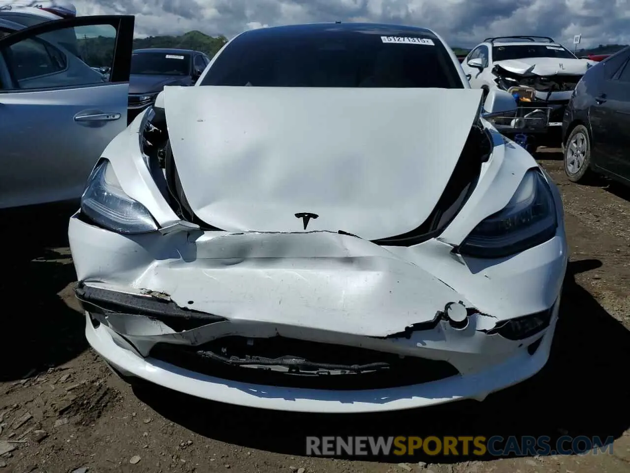 5 Photograph of a damaged car 5YJ3E1EB7LF806728 TESLA MODEL 3 2020