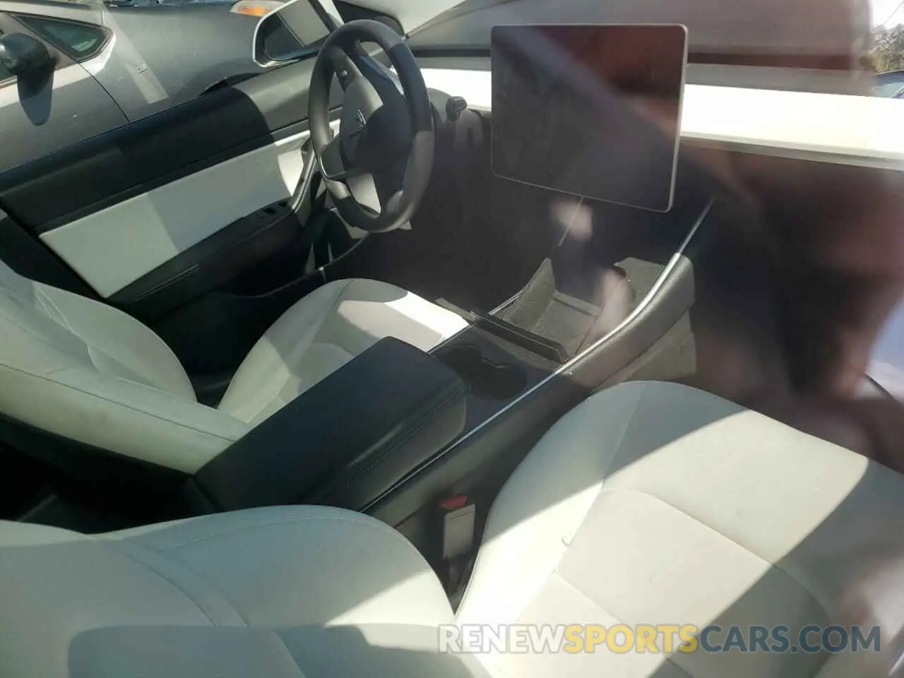 8 Photograph of a damaged car 5YJ3E1EB7LF806728 TESLA MODEL 3 2020