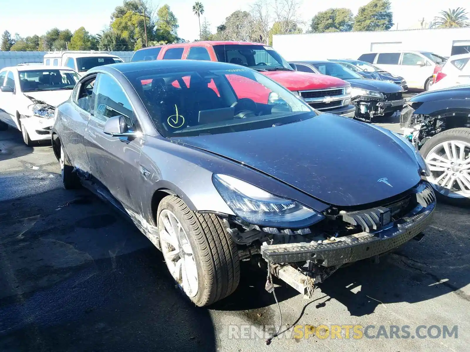 1 Photograph of a damaged car 5YJ3E1EB7LF807040 TESLA MODEL 3 2020